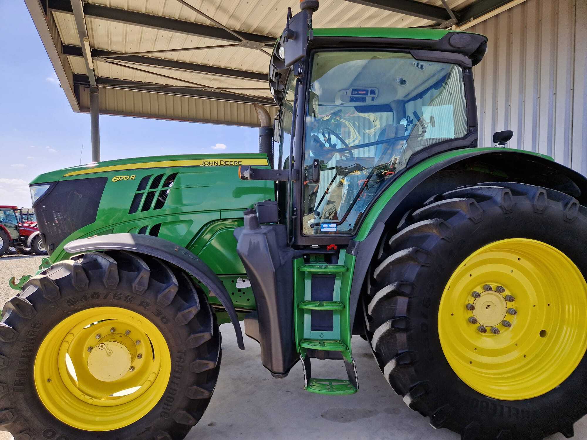 JOHN DEERE 6170R AP