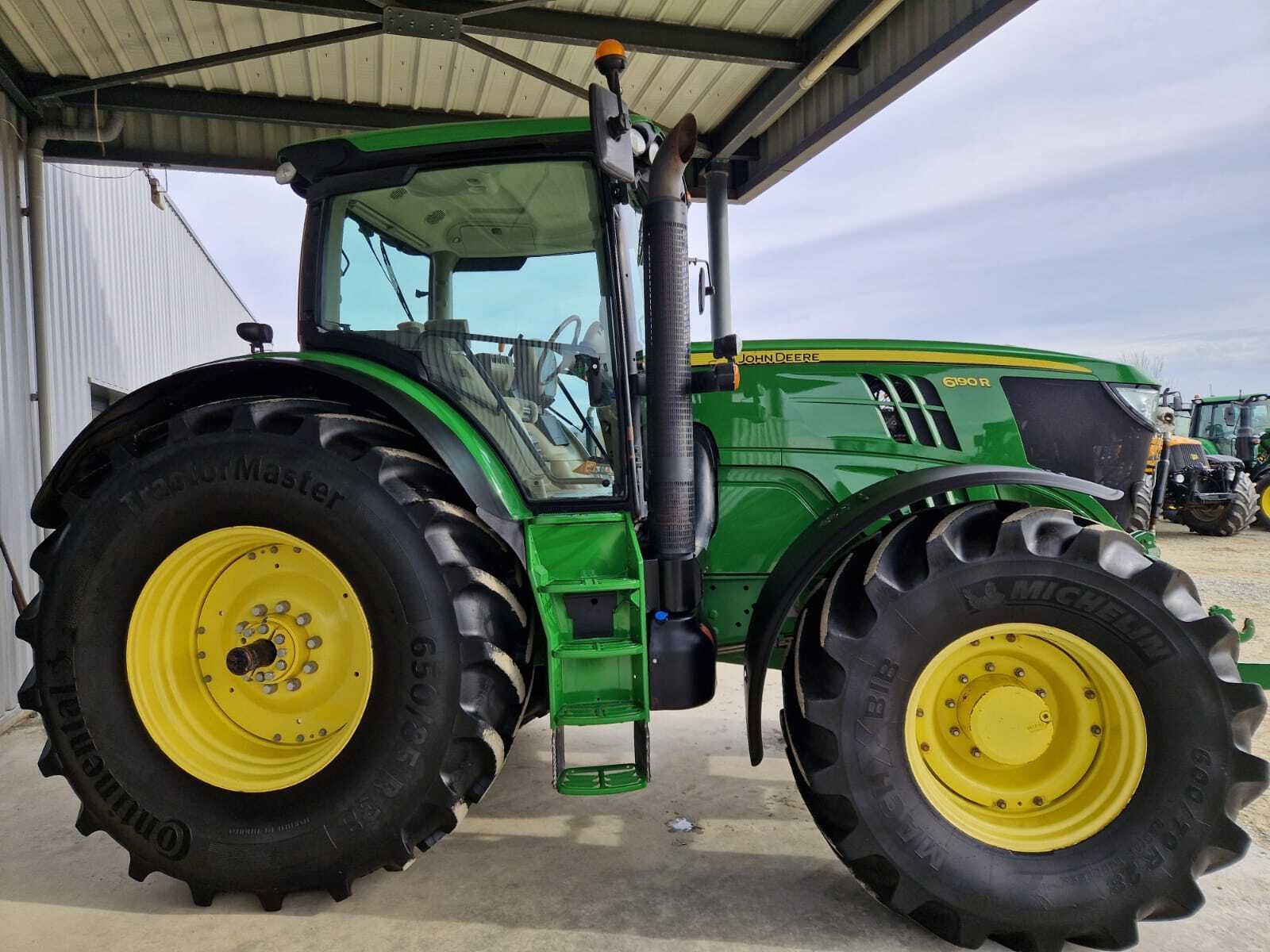 JOHN DEERE 6190R