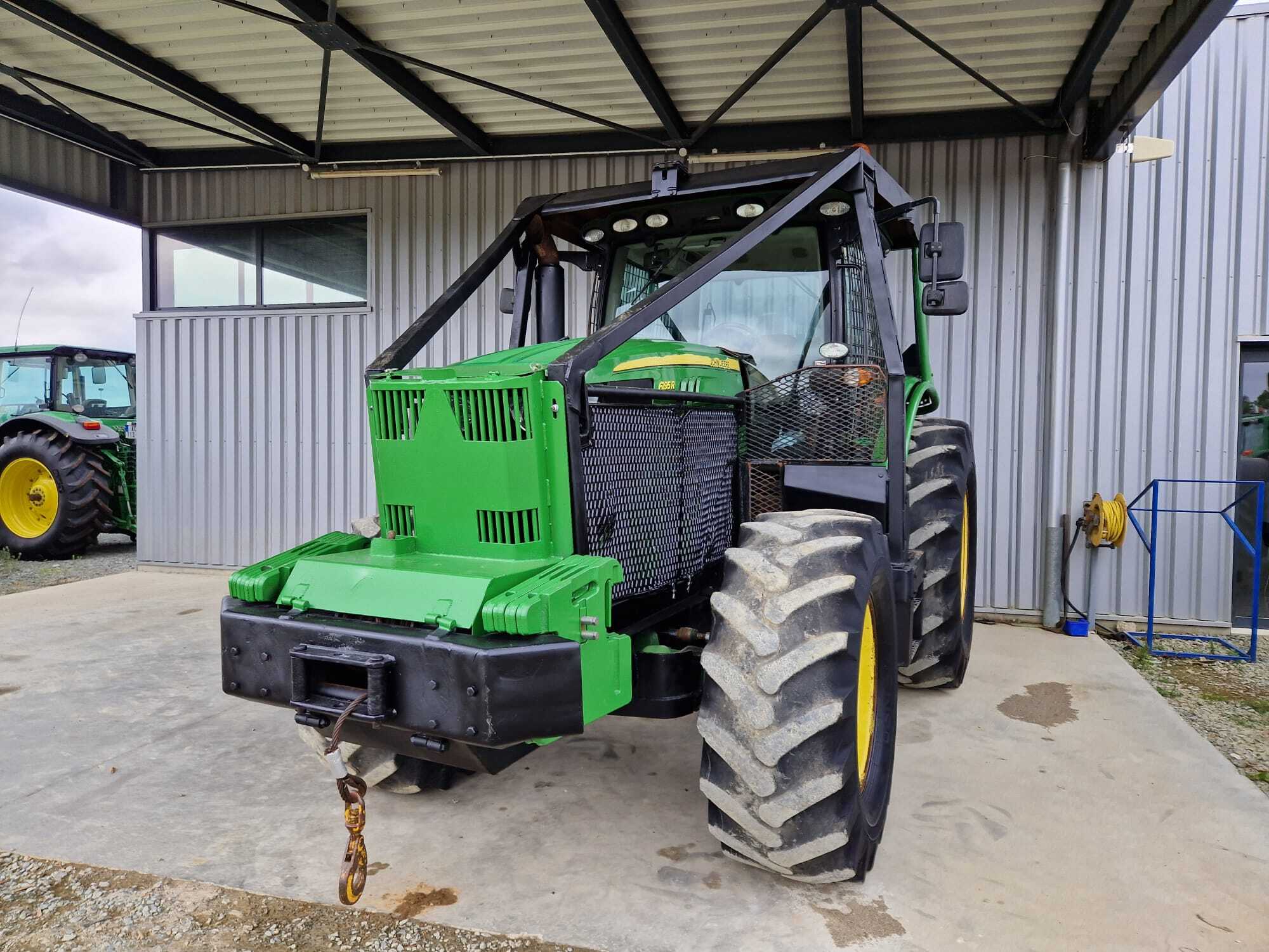 JOHN DEERE 6195R