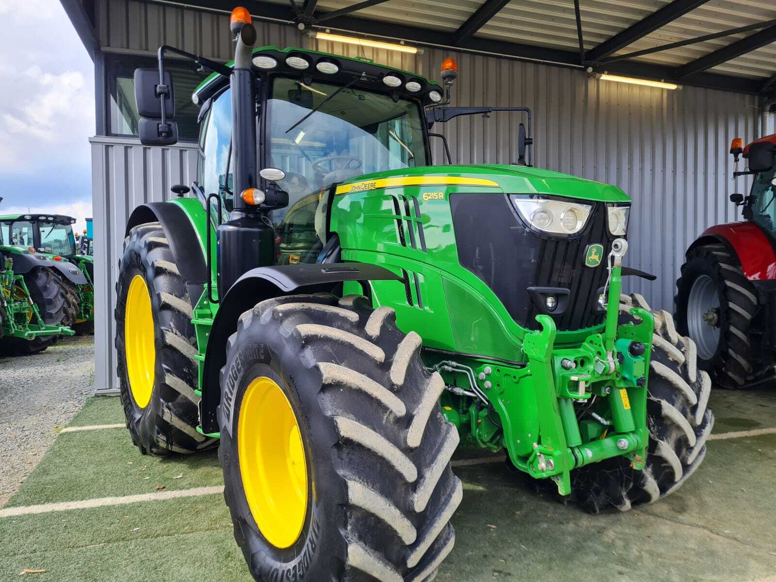 JOHN DEERE 6215R AUTOPOWER