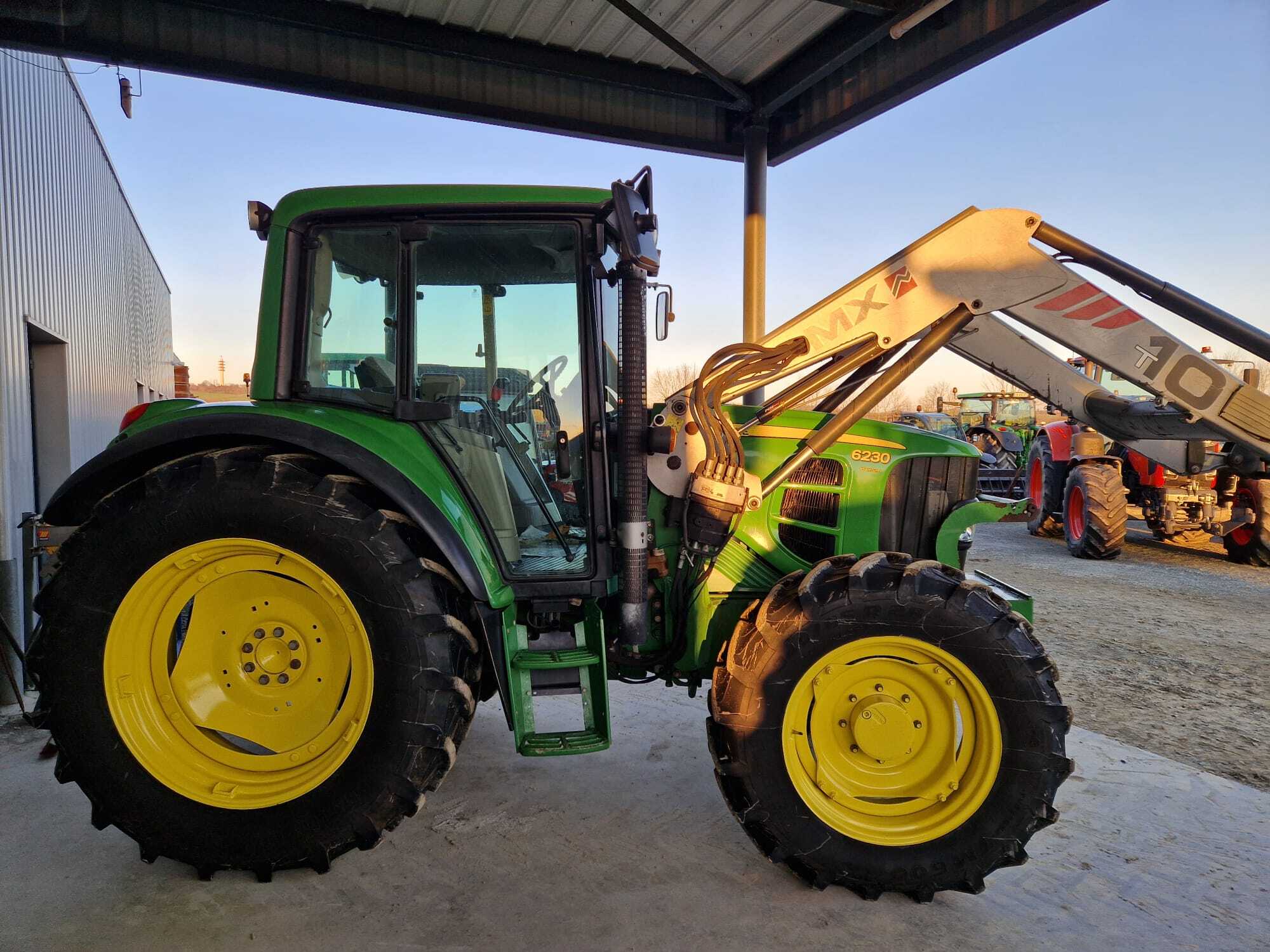 JOHN DEERE 6230 PREMIUM