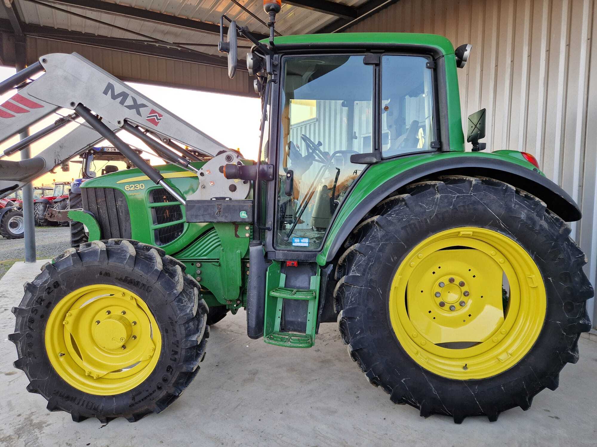 JOHN DEERE 6230 PREMIUM