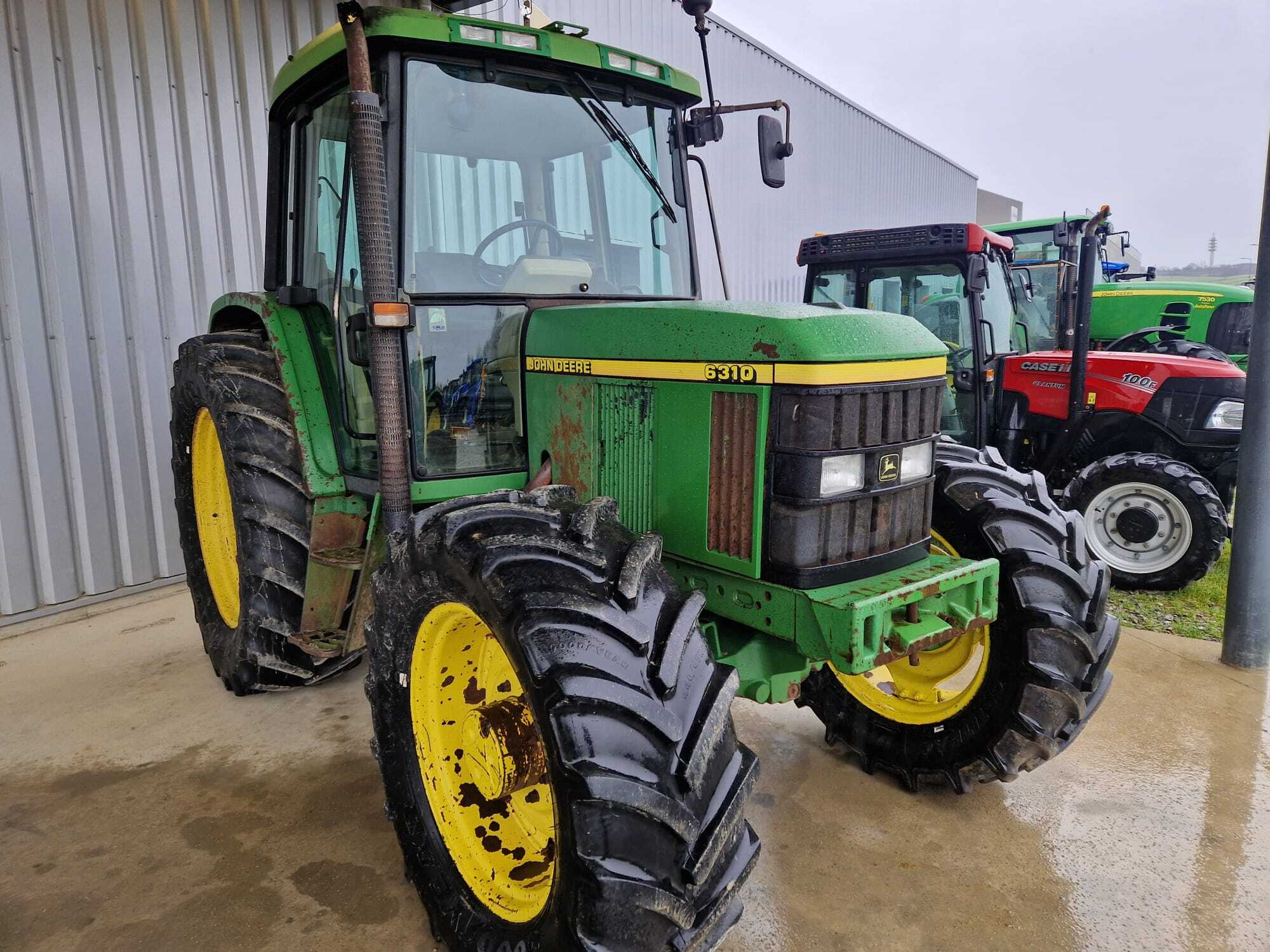 JOHN DEERE 6310