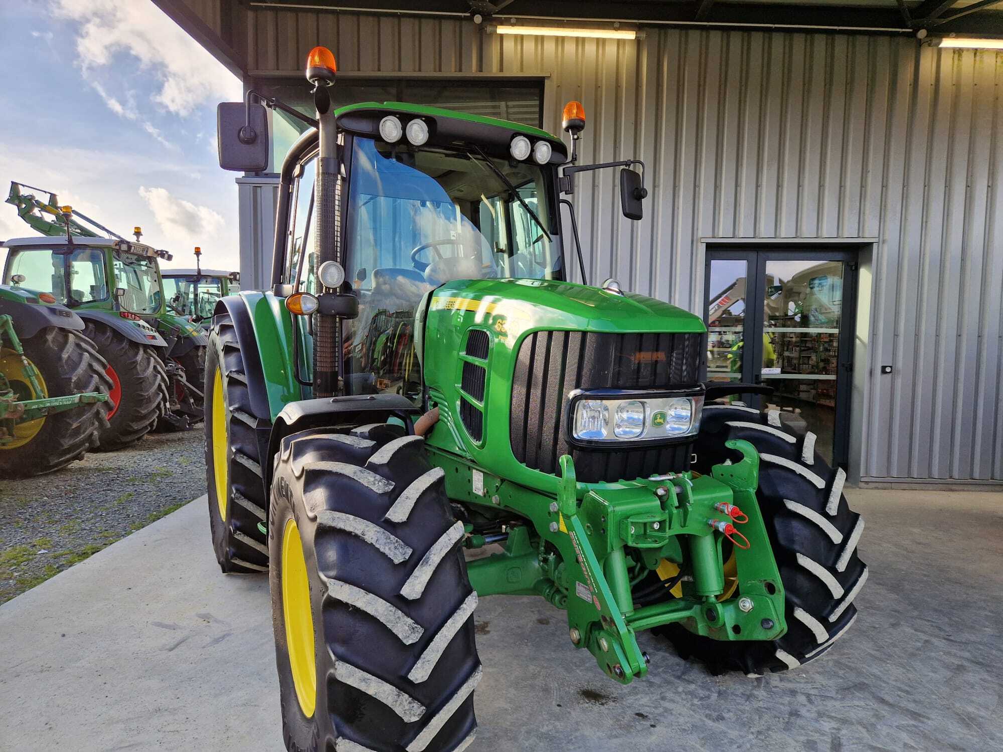 JOHN DEERE 6330 PREMIUM