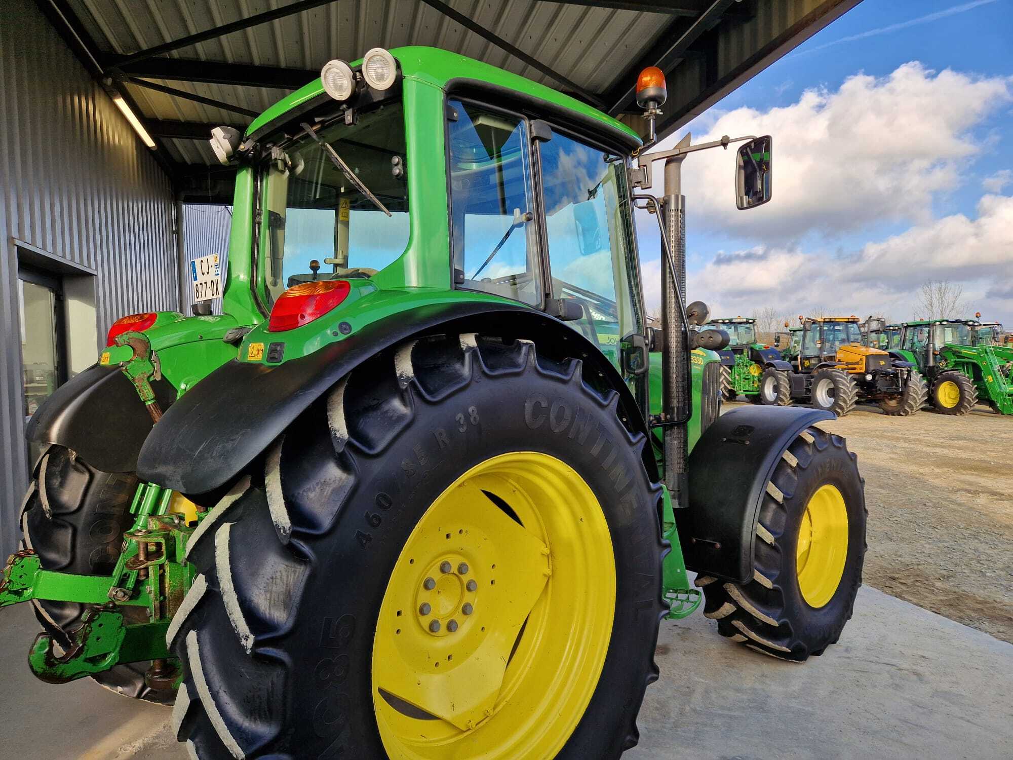 JOHN DEERE 6330 PREMIUM