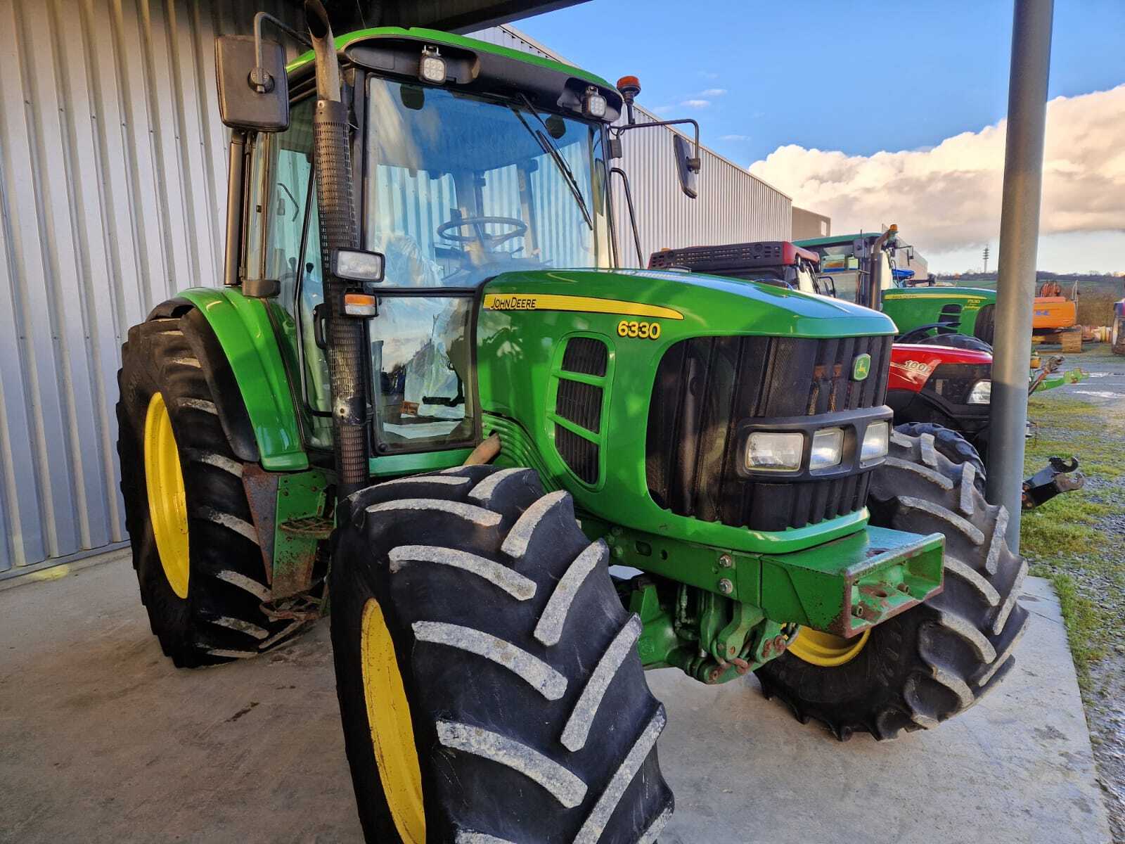 JOHN DEERE 6330 STANDARD