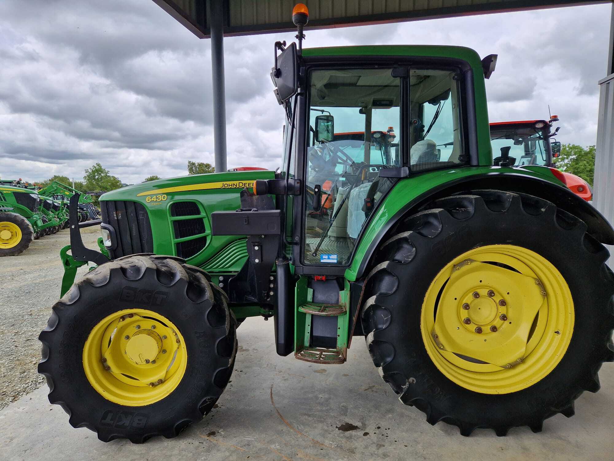 JOHN DEERE 6430 PREMIUM