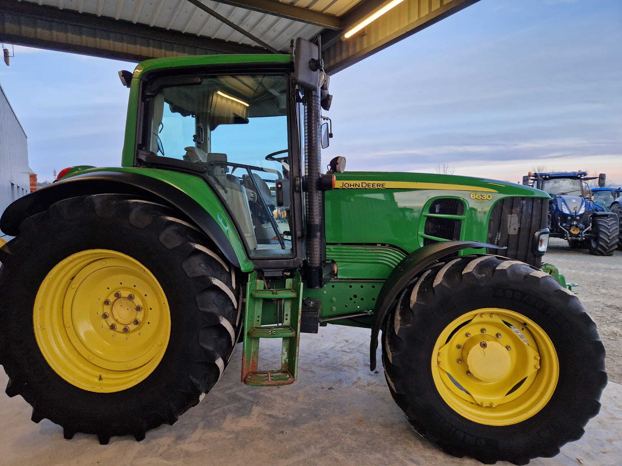 JOHN DEERE 6630 PREMIUM