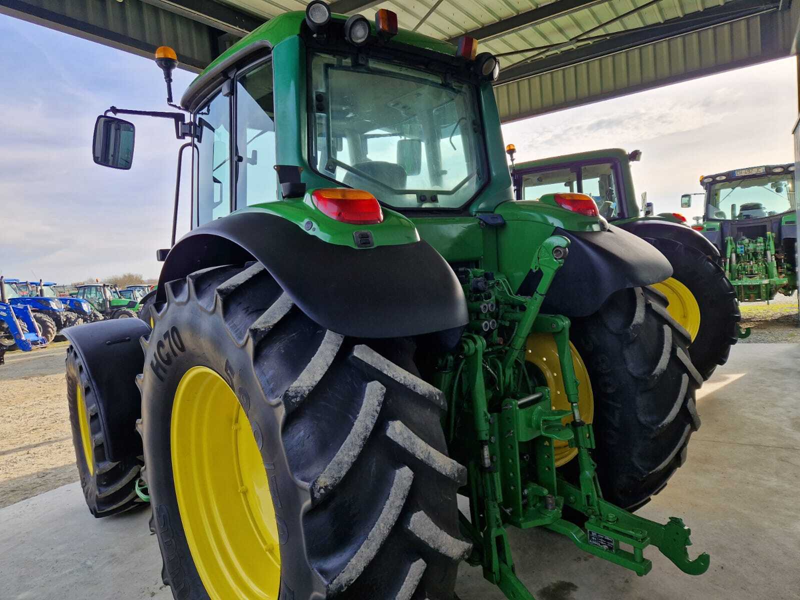 JOHN DEERE 6820 PREMIUM