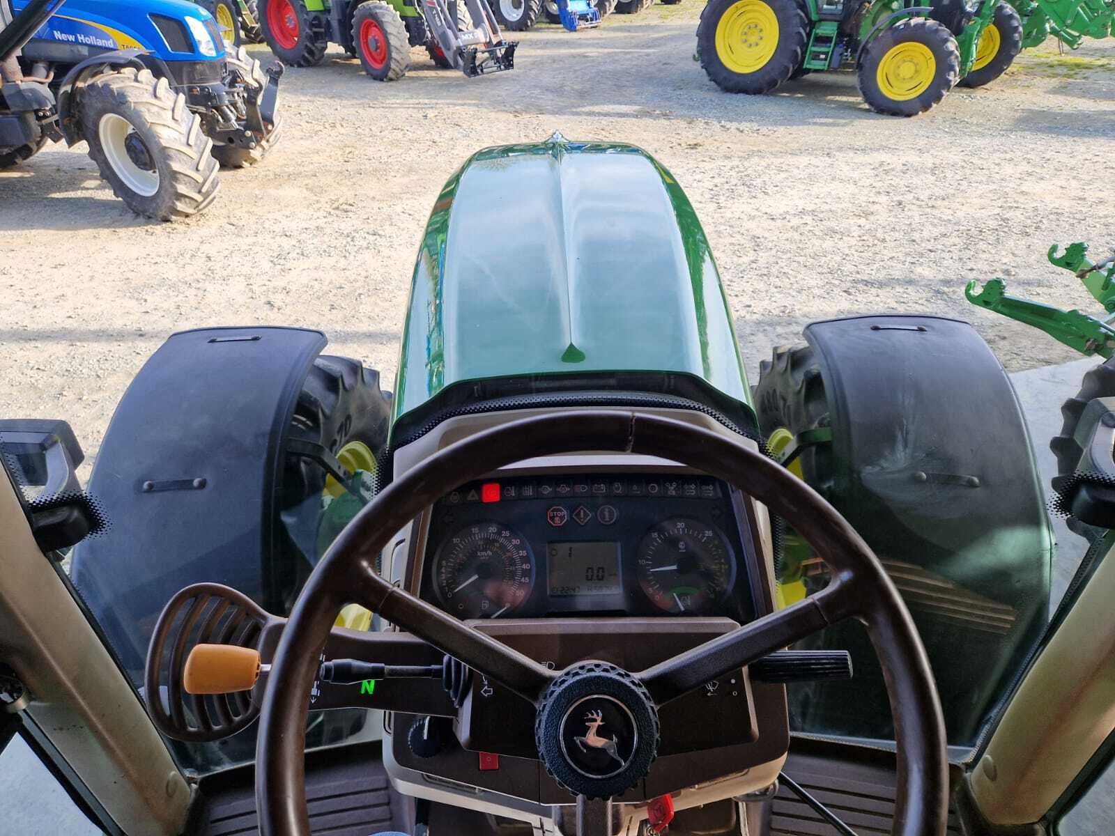 JOHN DEERE 6820 PREMIUM