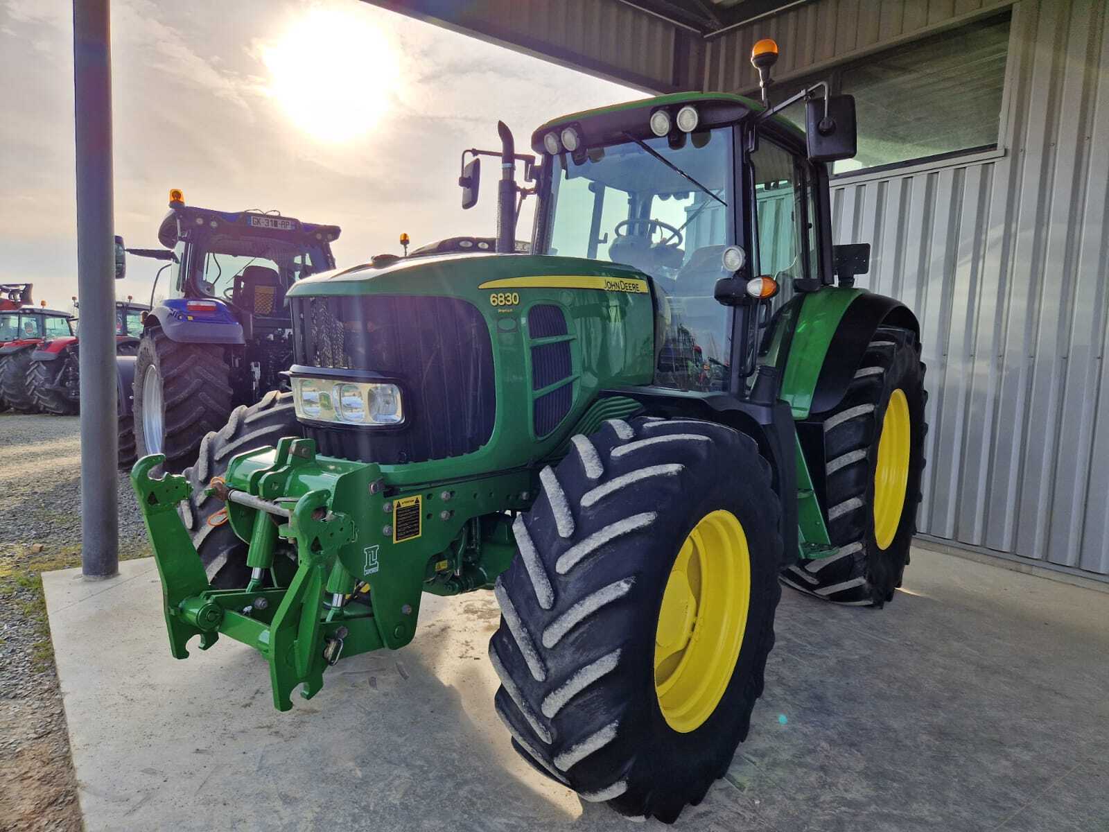 JOHN DEERE 6830 PREMIUM