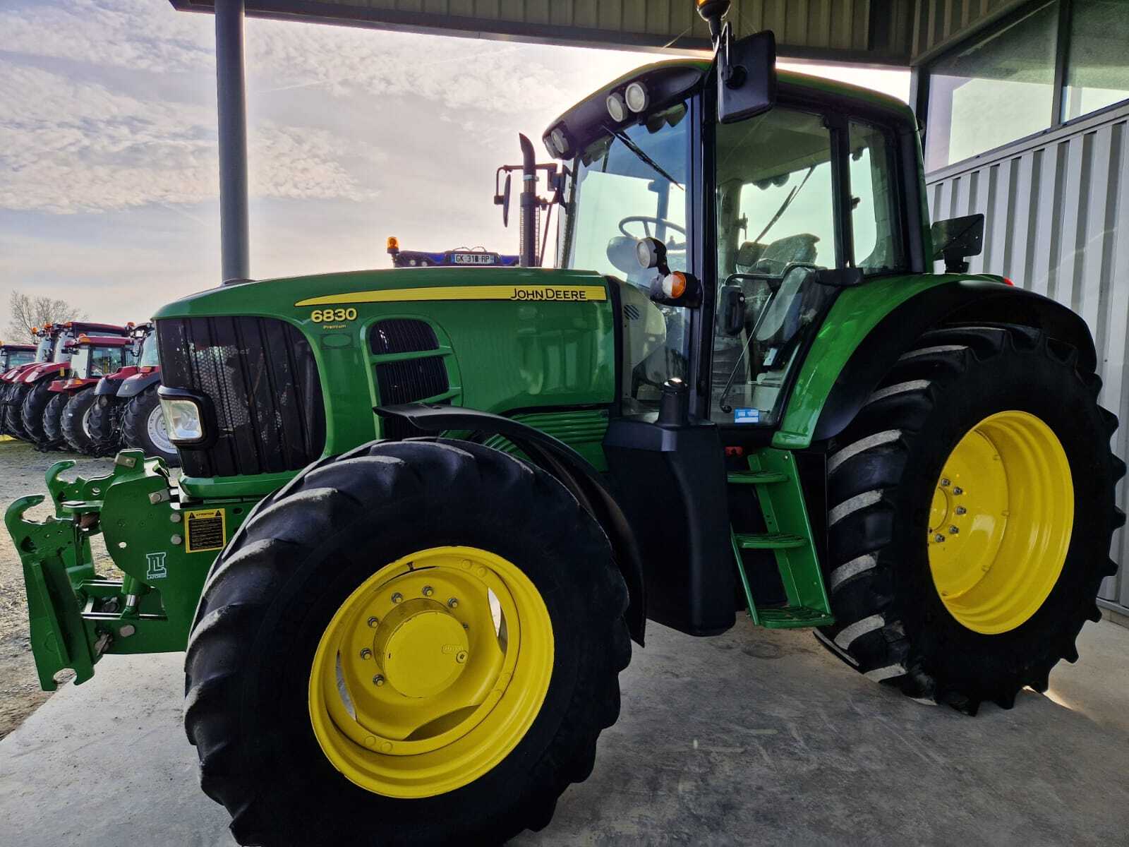 JOHN DEERE 6830 PREMIUM