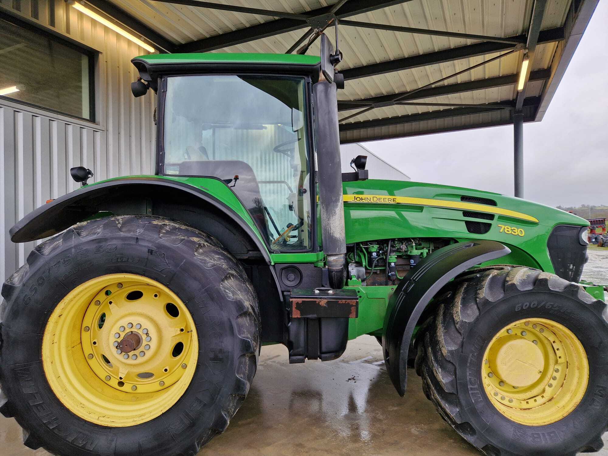 JOHN DEERE 7830