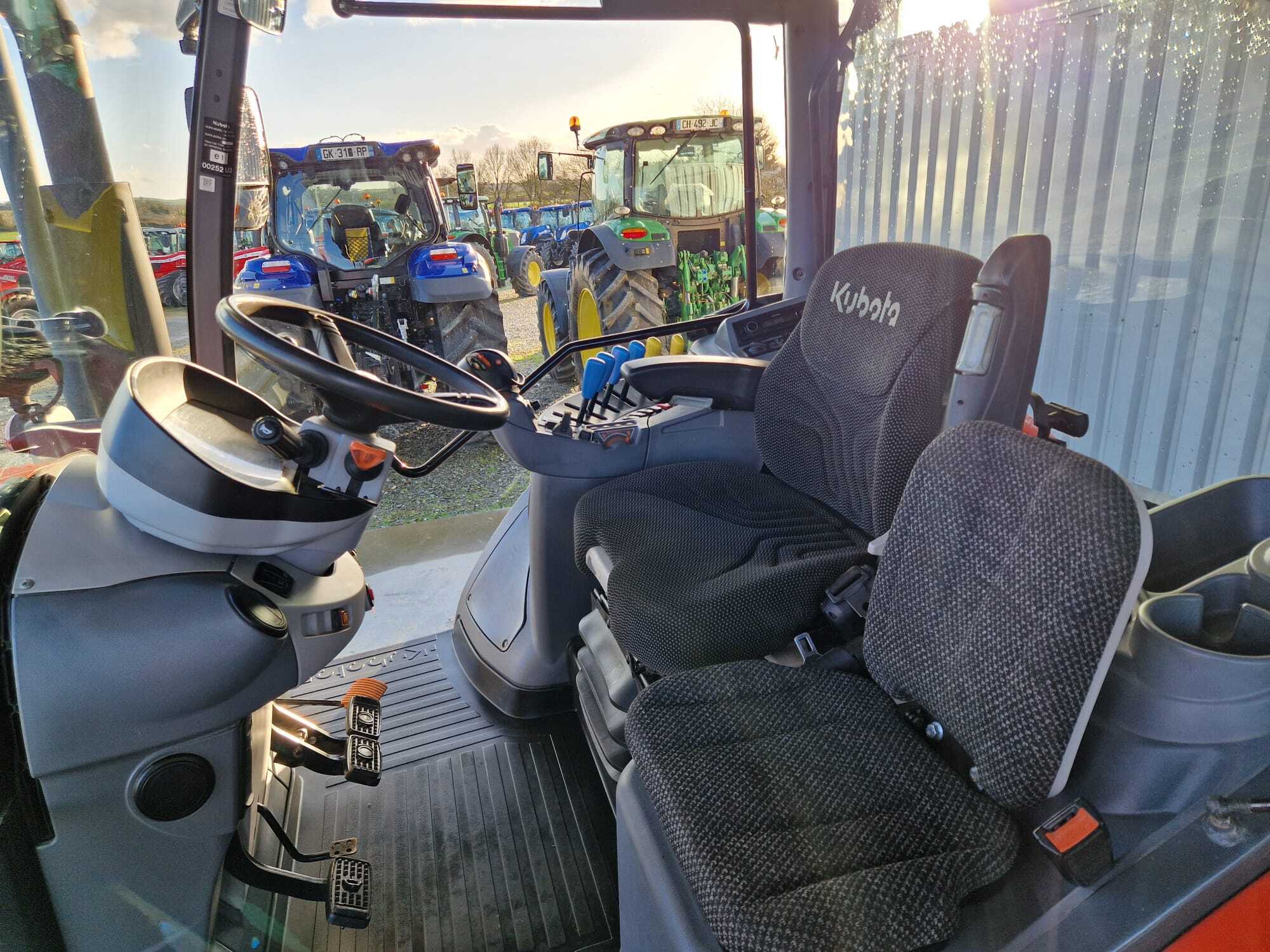 KUBOTA M7132 ACCESS