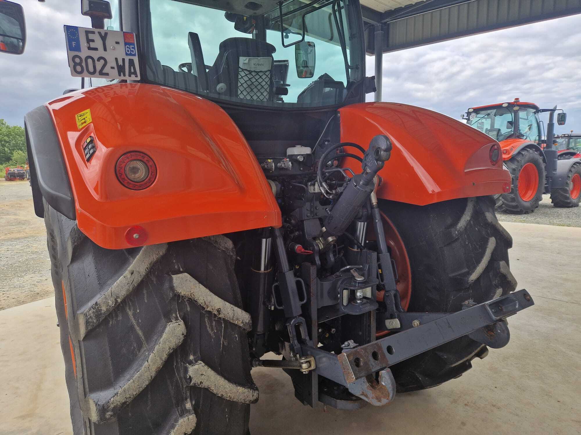 KUBOTA M7.132 KVT