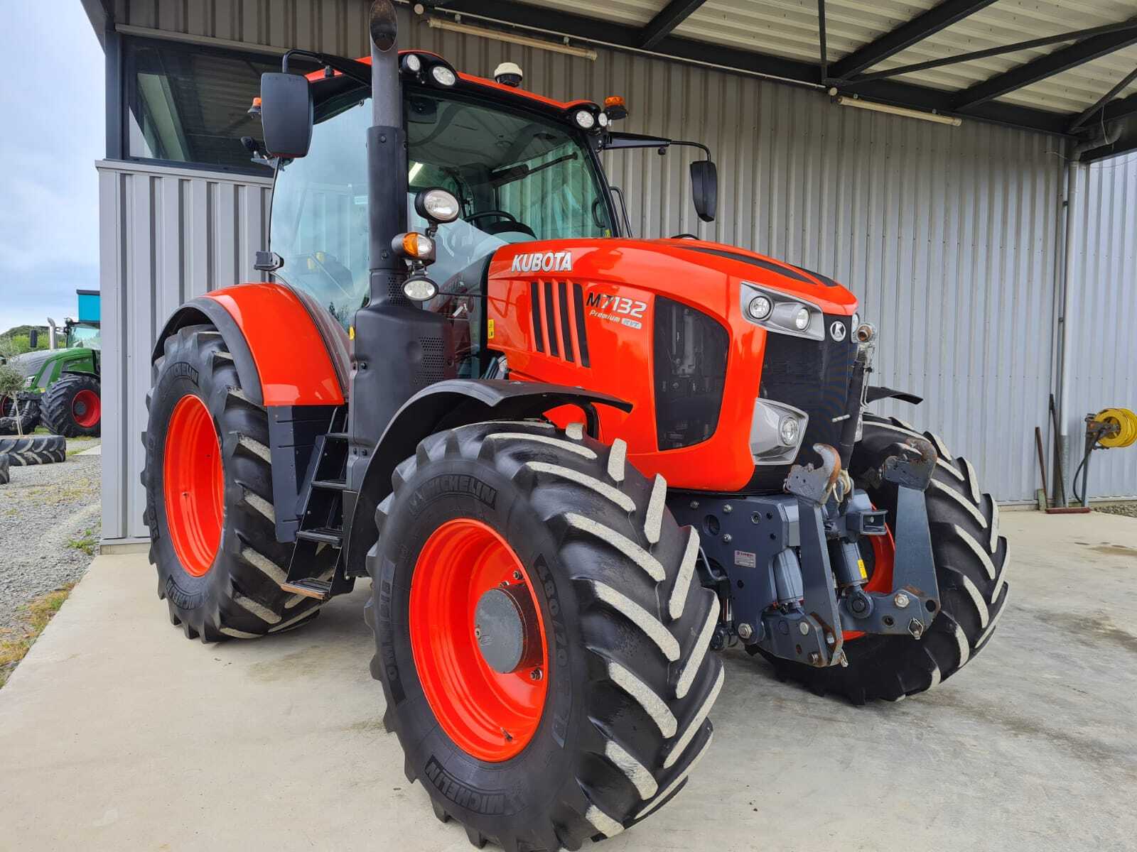 KUBOTA M7132 KVT