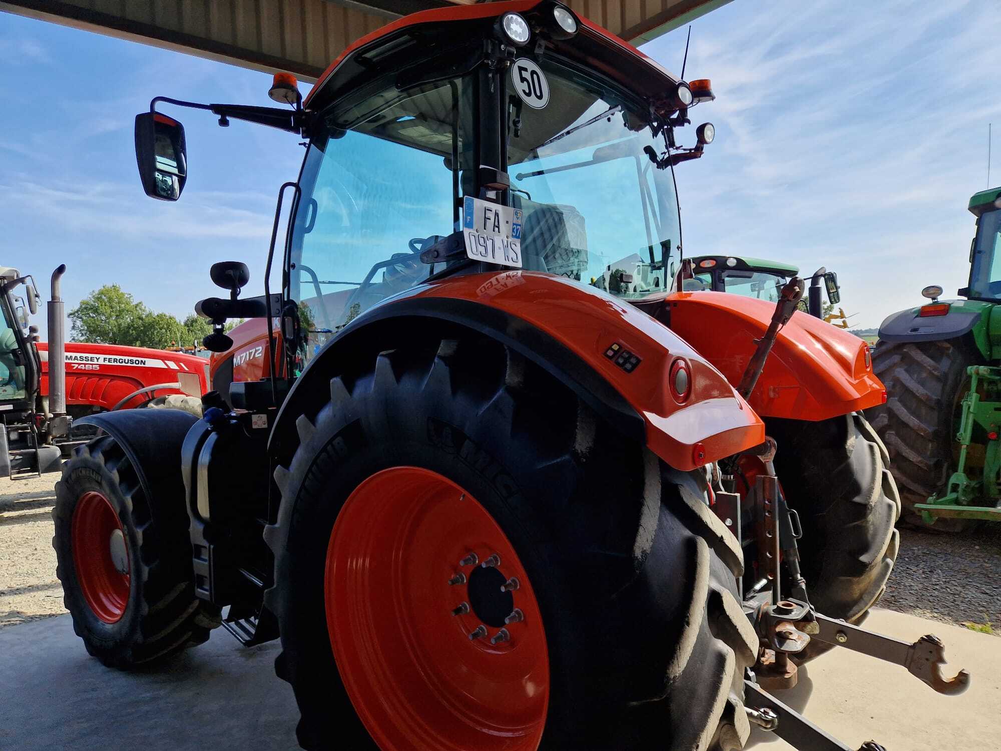 KUBOTA M7172 PREMIUM