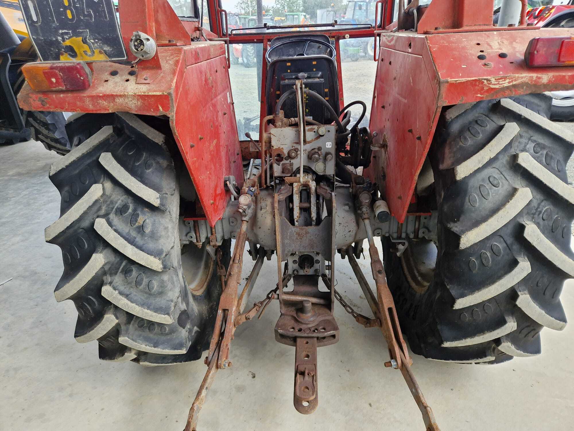 MASSEY FERGUSON 260