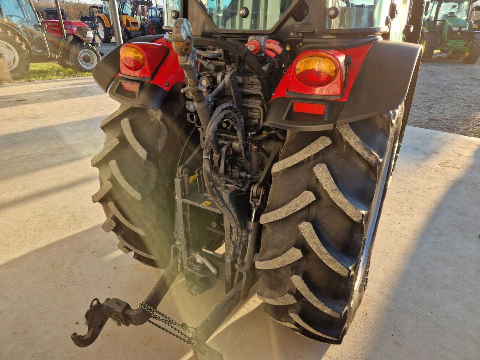 MASSEY FERGUSON 3709V