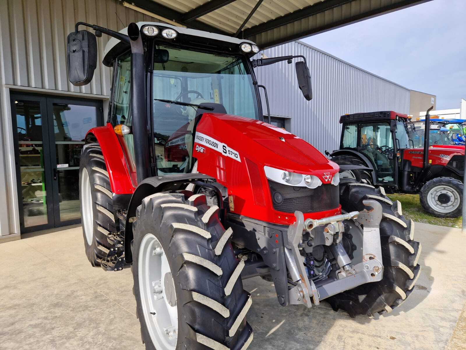 MASSEY FERGUSON 5710S