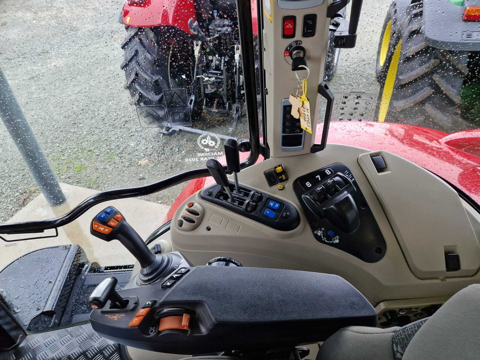 MASSEY FERGUSON 6713S DYNA 6