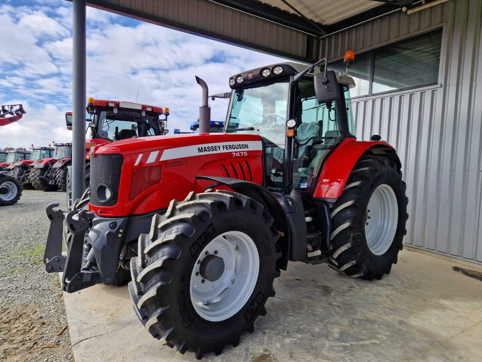 MASSEY FERGUSON 7475 DYNA VT