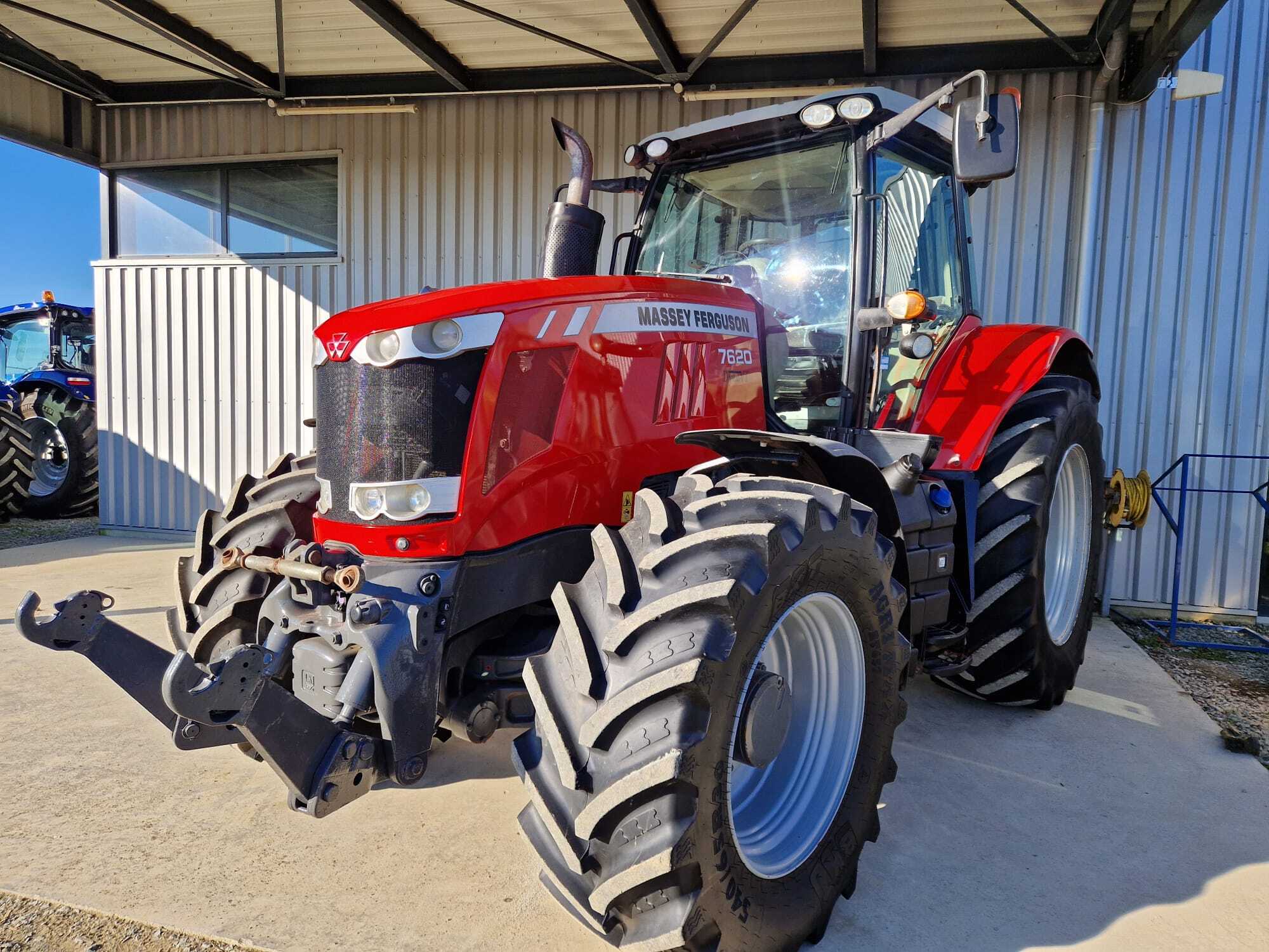 MASSEY FERGUSON 7620 DYNA VT