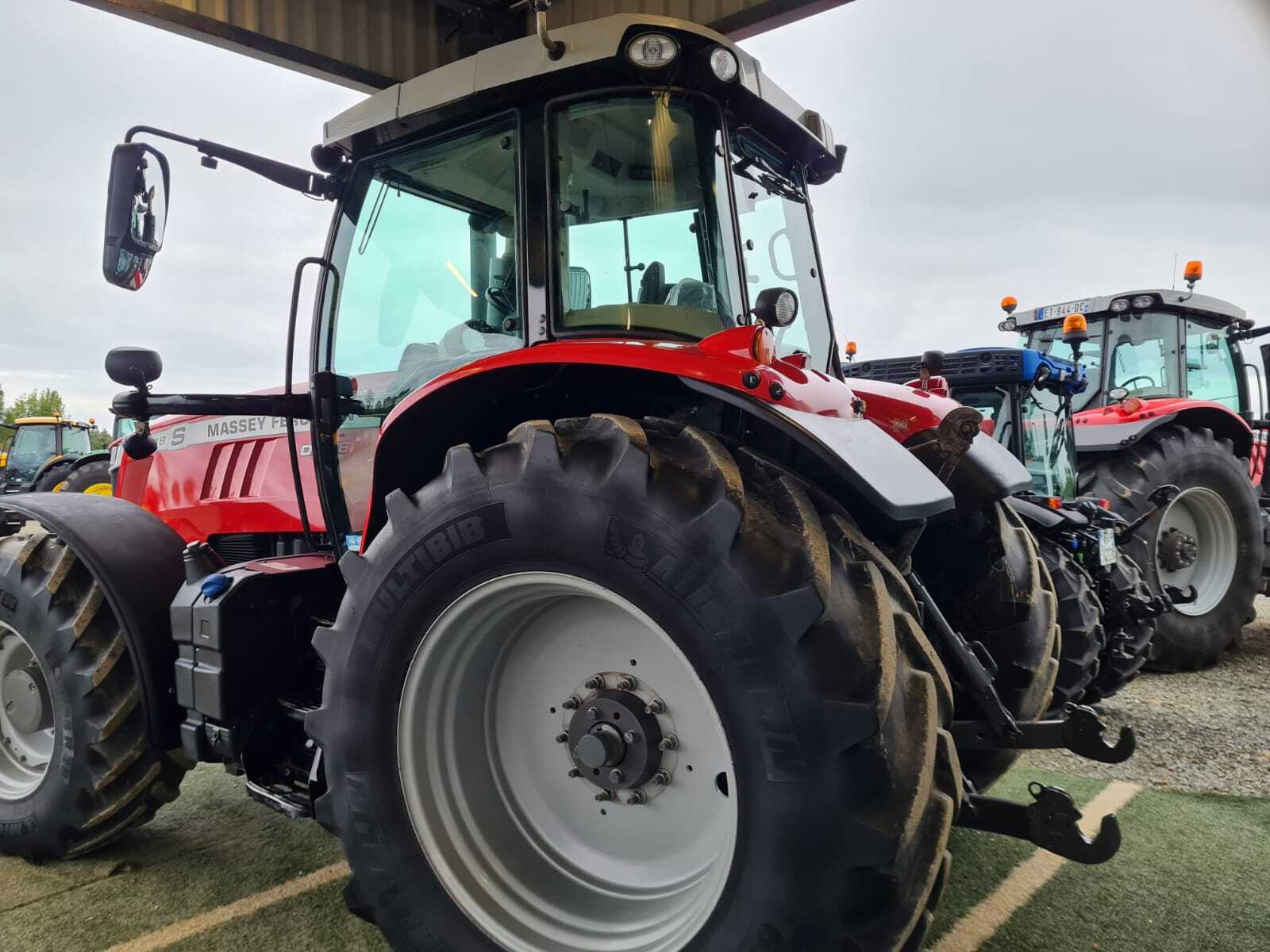 MASSEY FERGUSON 7718S DYNA 6