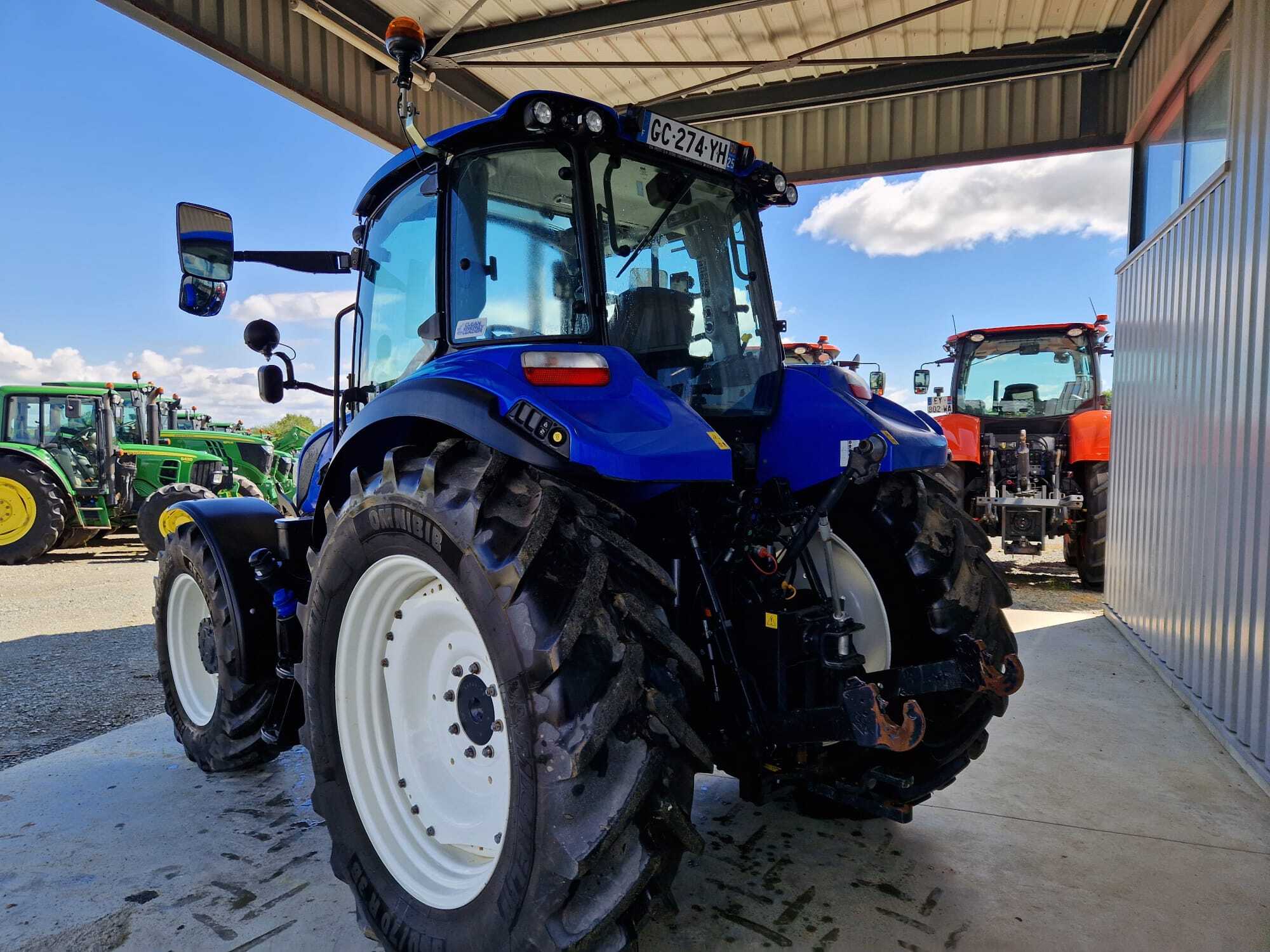 NEW HOLLAND T5.110 EC