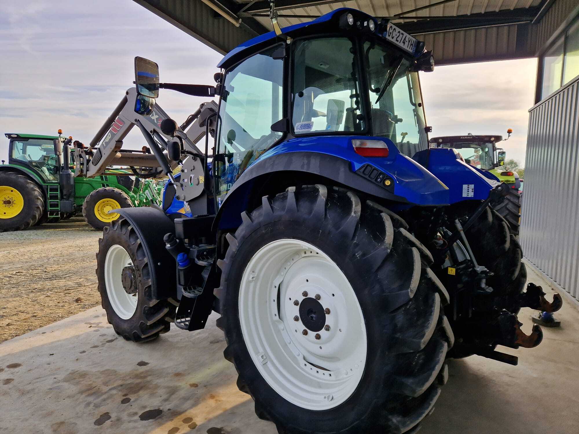 NEW HOLLAND T5.110 EC