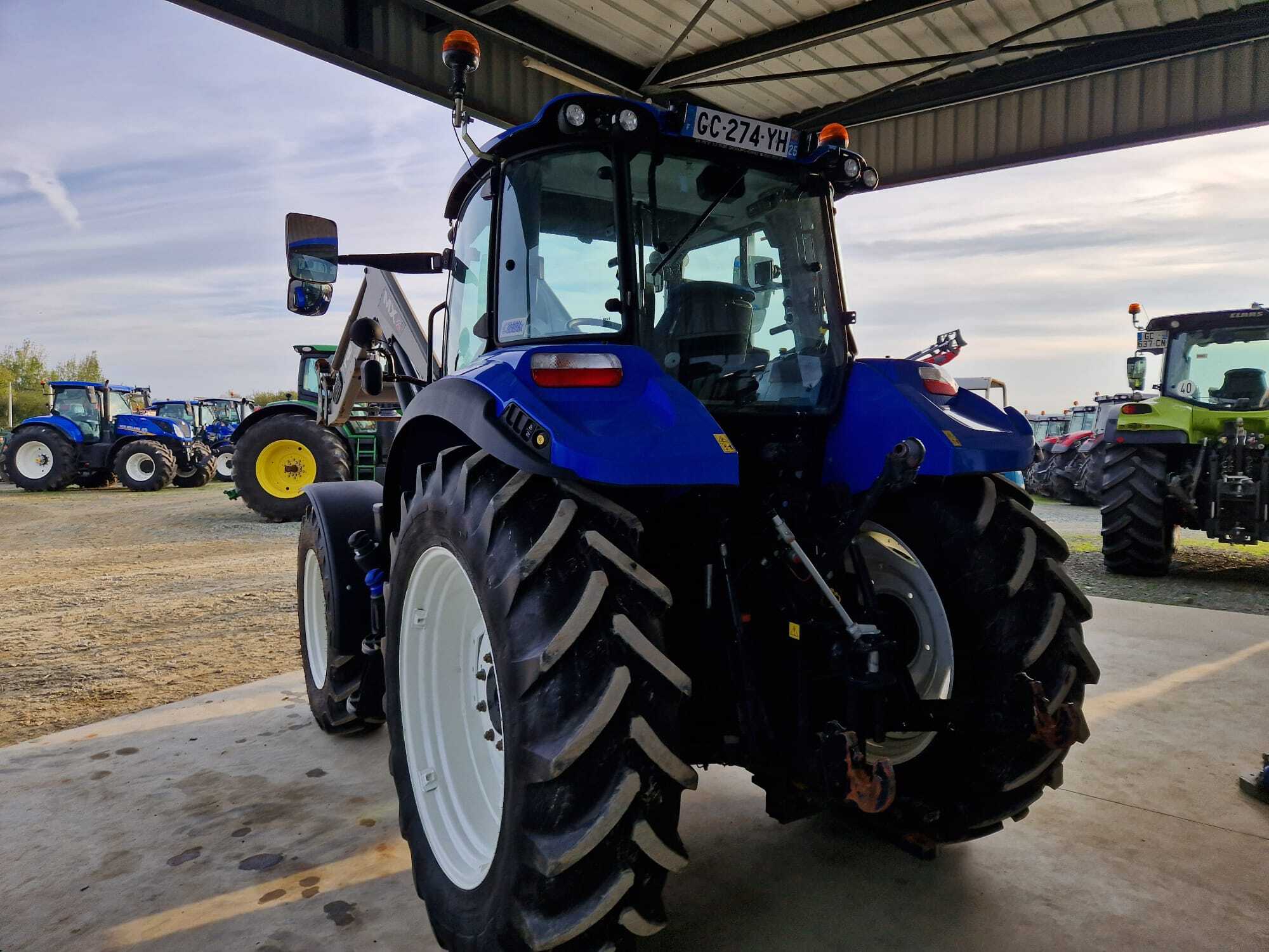 NEW HOLLAND T5.110 EC