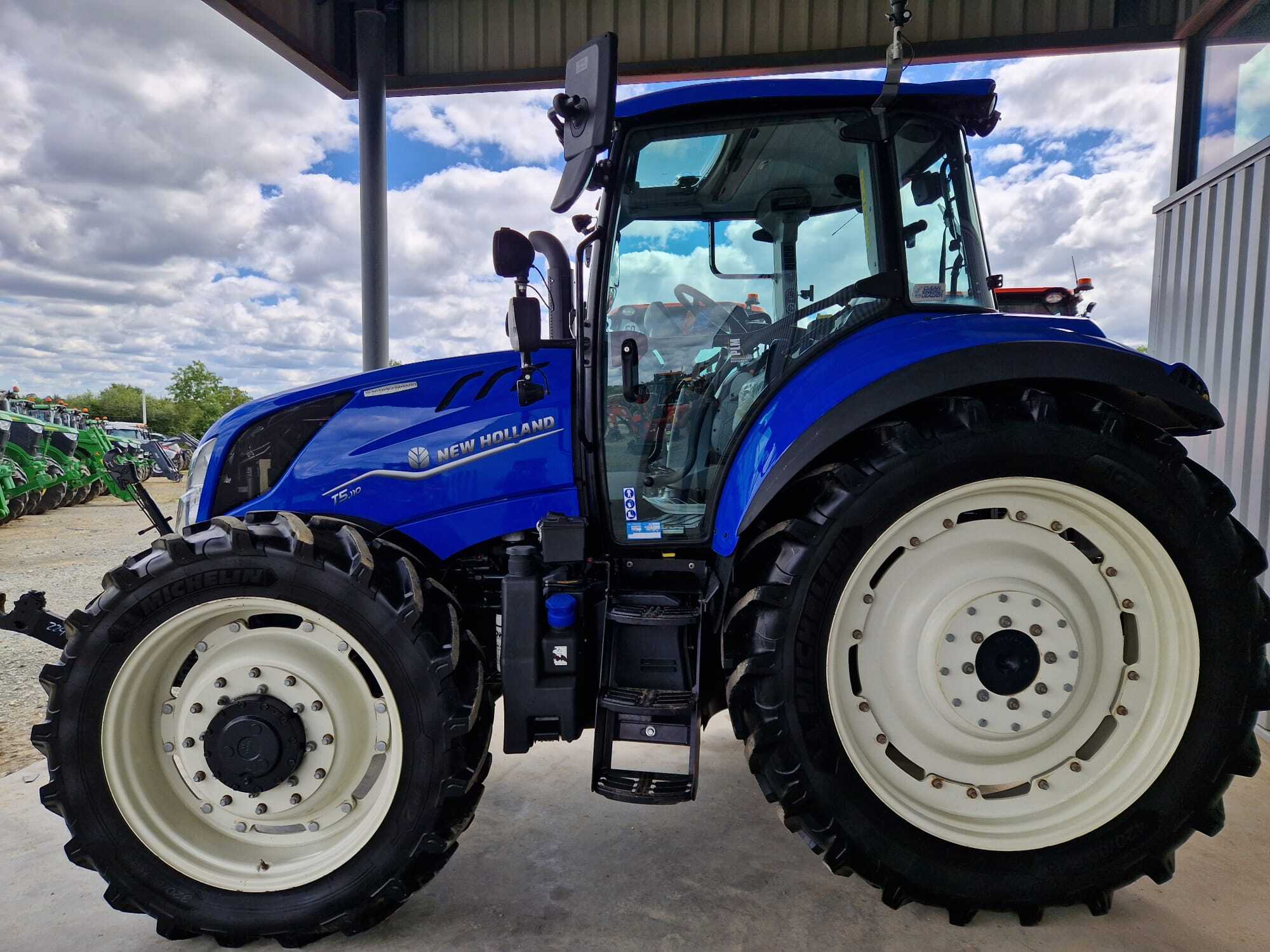 NEW HOLLAND T5.110 EC