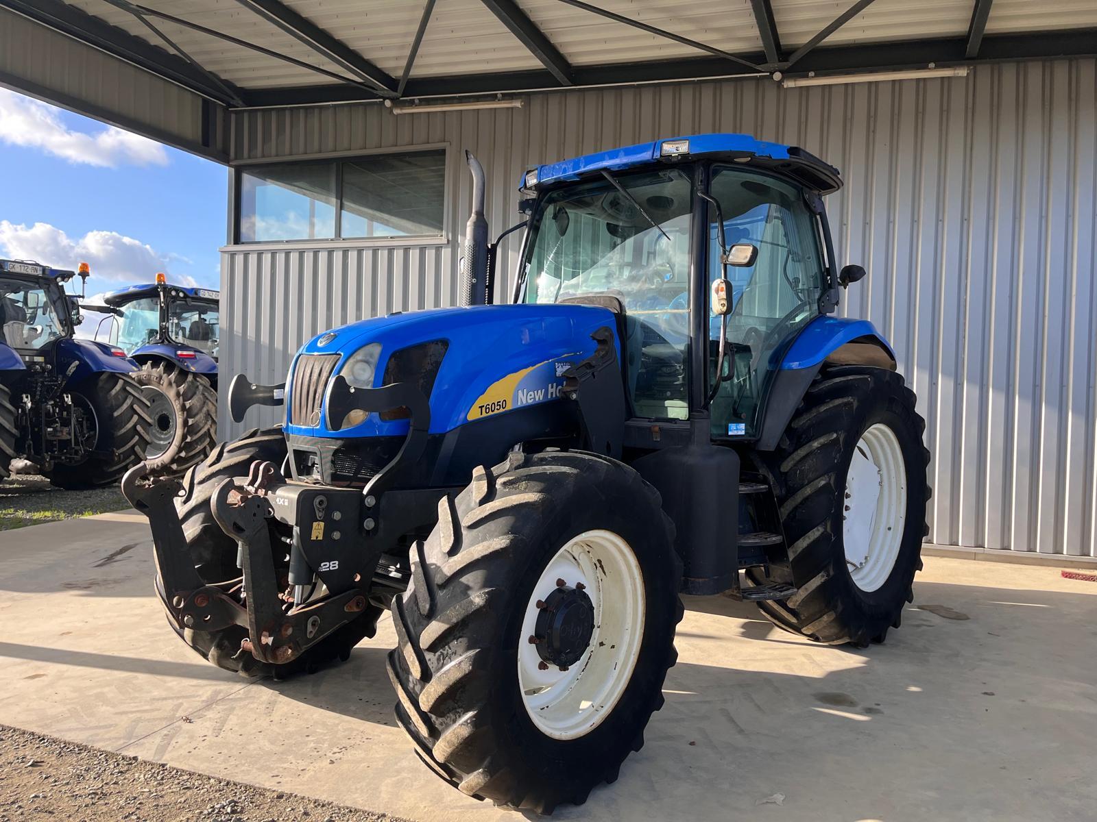 NEW HOLLAND T6050 ELITE EC