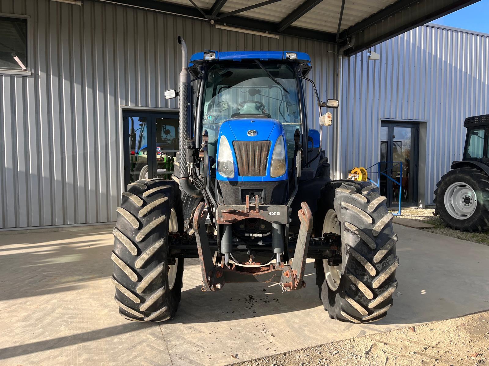 NEW HOLLAND T6050 ELITE EC