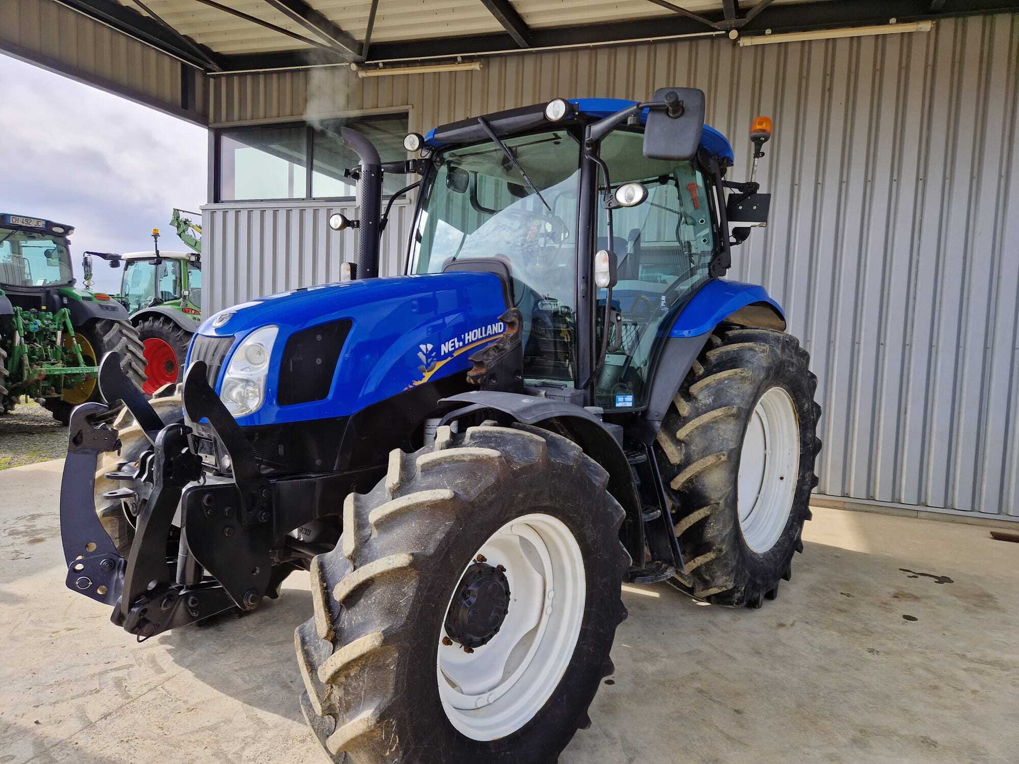 NEW HOLLAND T6.120 EC