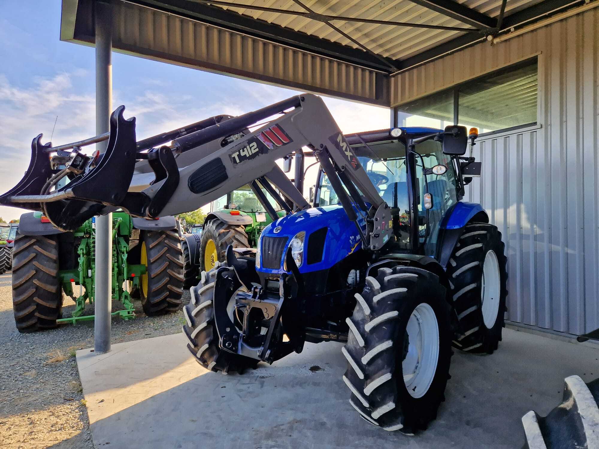 NEW HOLLAND T6.120 EC