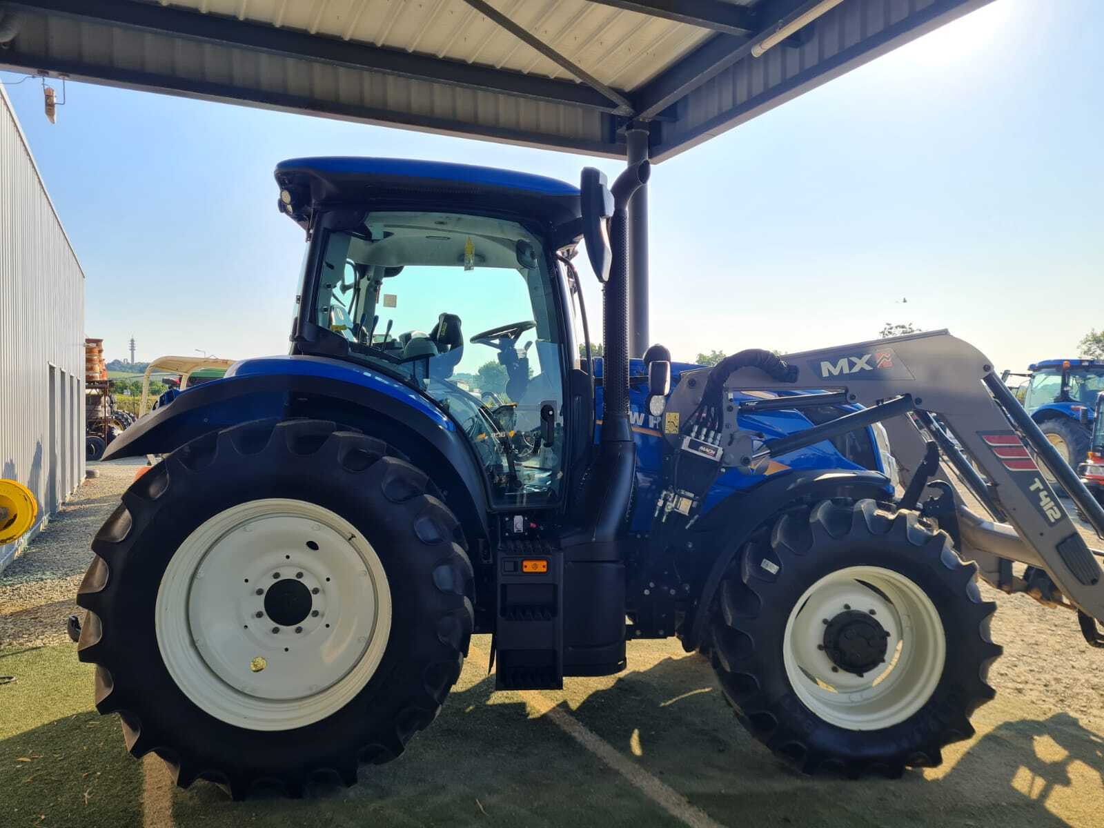 NEW HOLLAND T6.155 DC