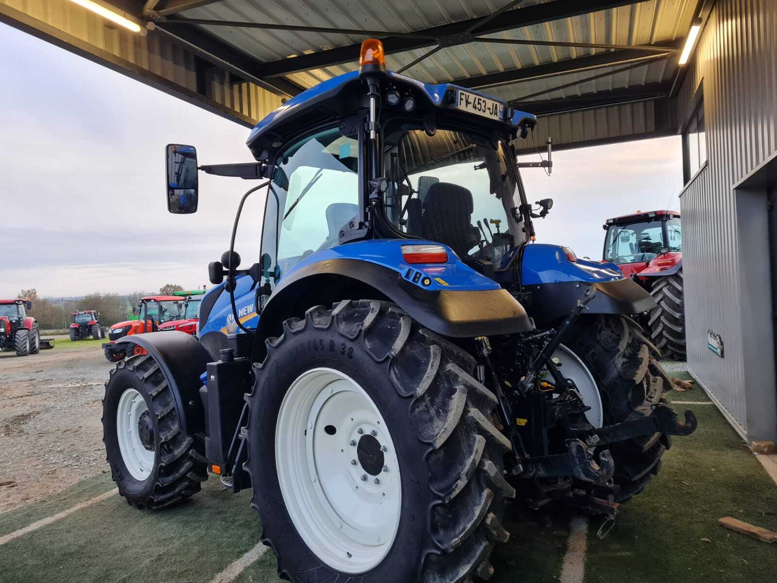 NEW HOLLAND T6.155 DC