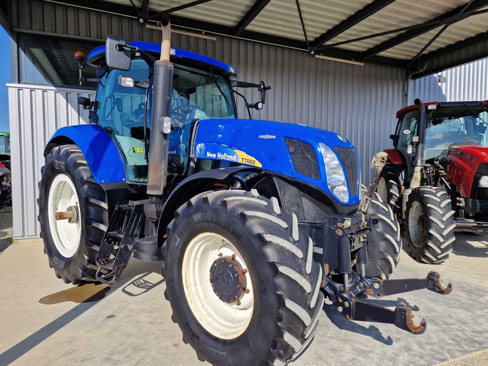 NEW HOLLAND T7060 AC