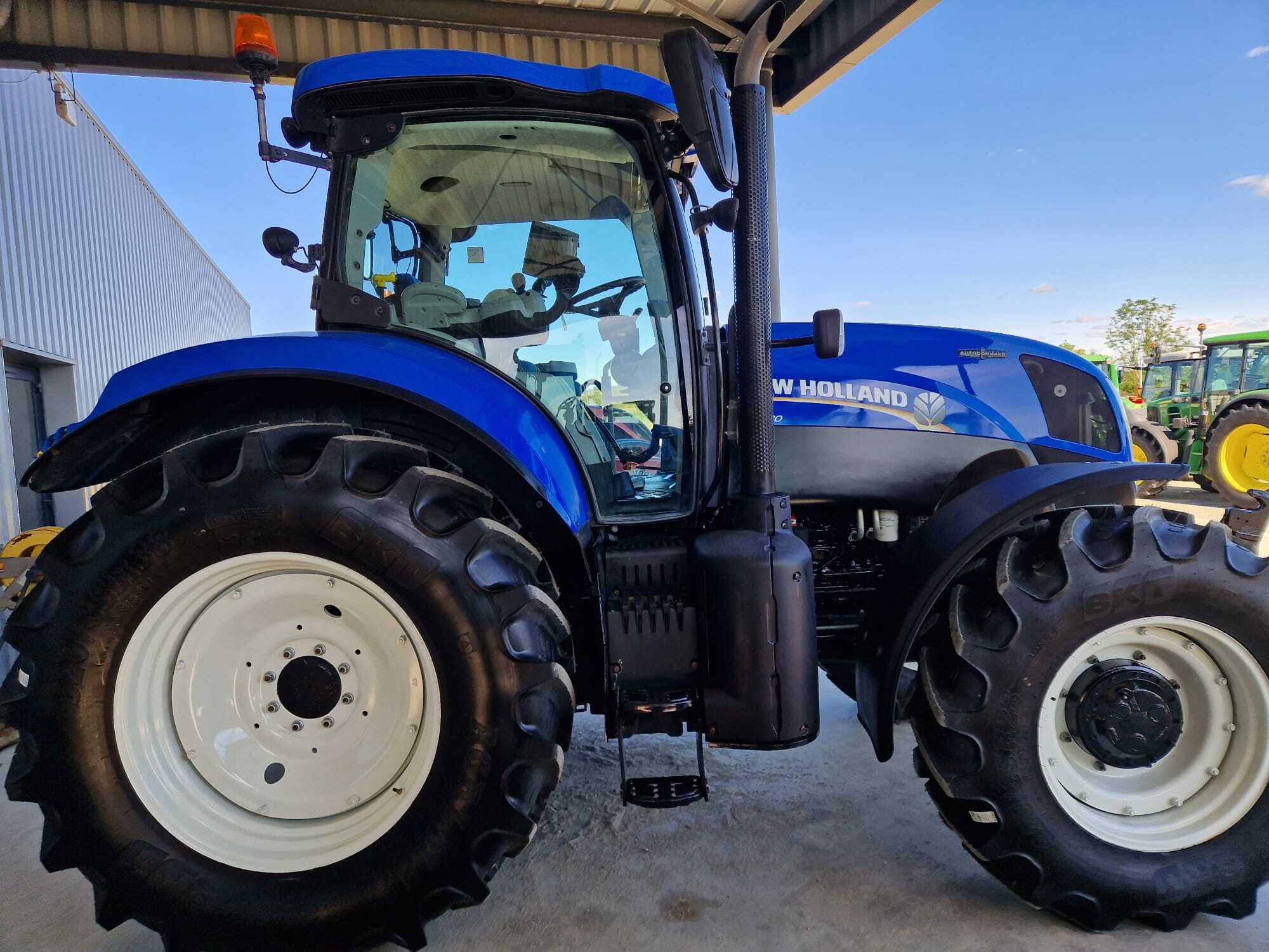 NEW HOLLAND T7.170 AC