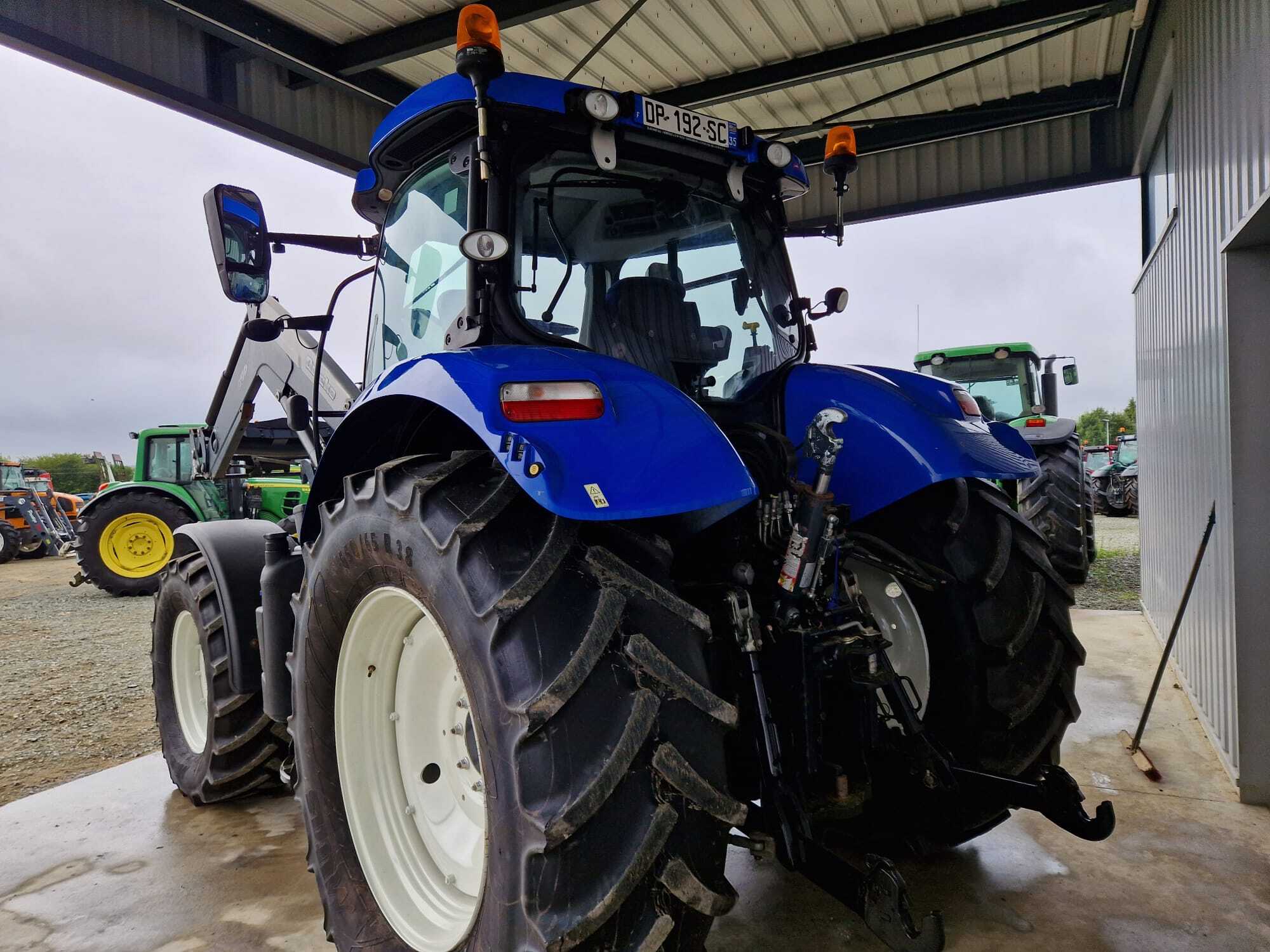 NEW HOLLAND T7.170 AC