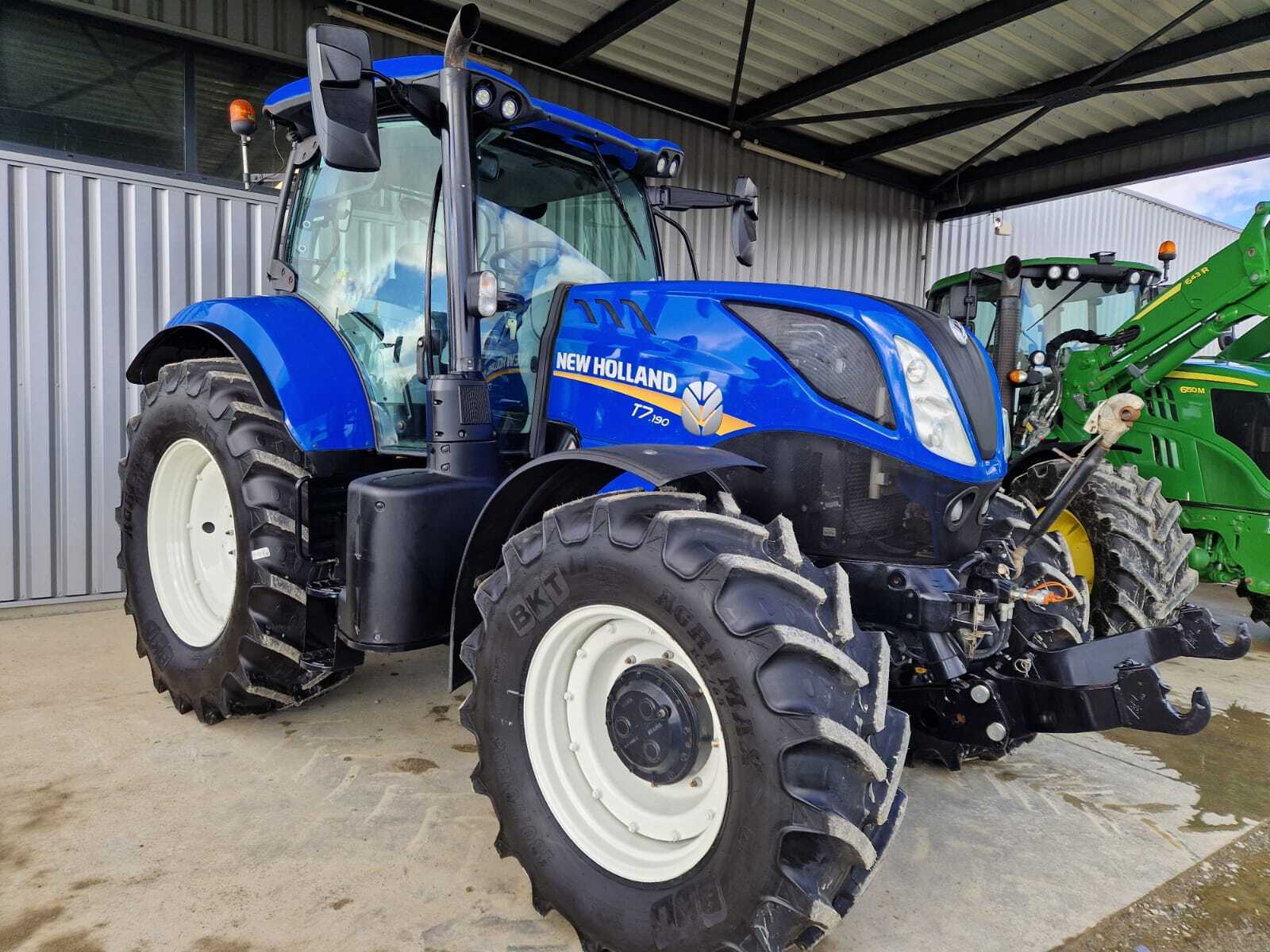 NEW HOLLAND T7.190 PC