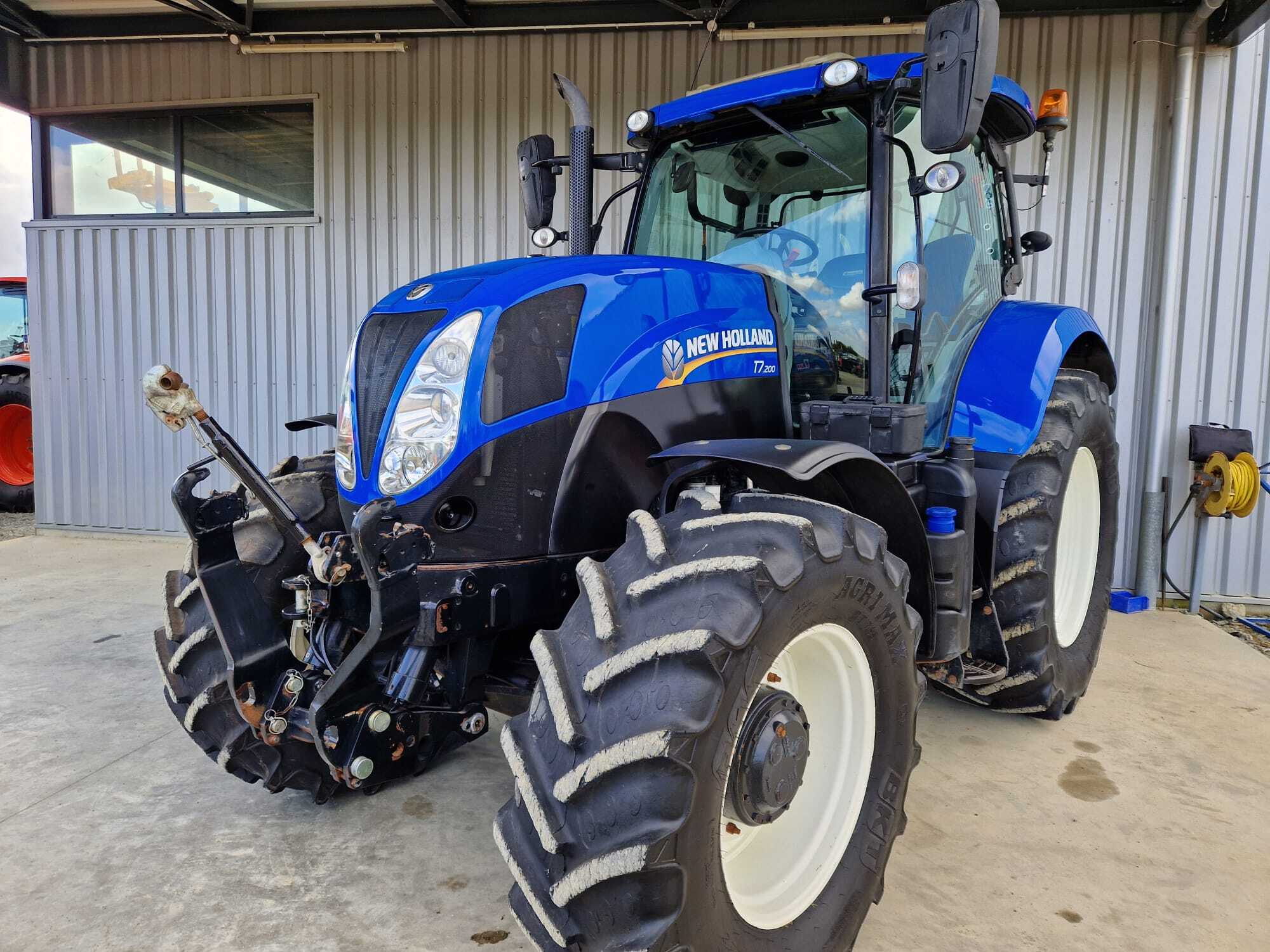 NEW HOLLAND T7.200 RC