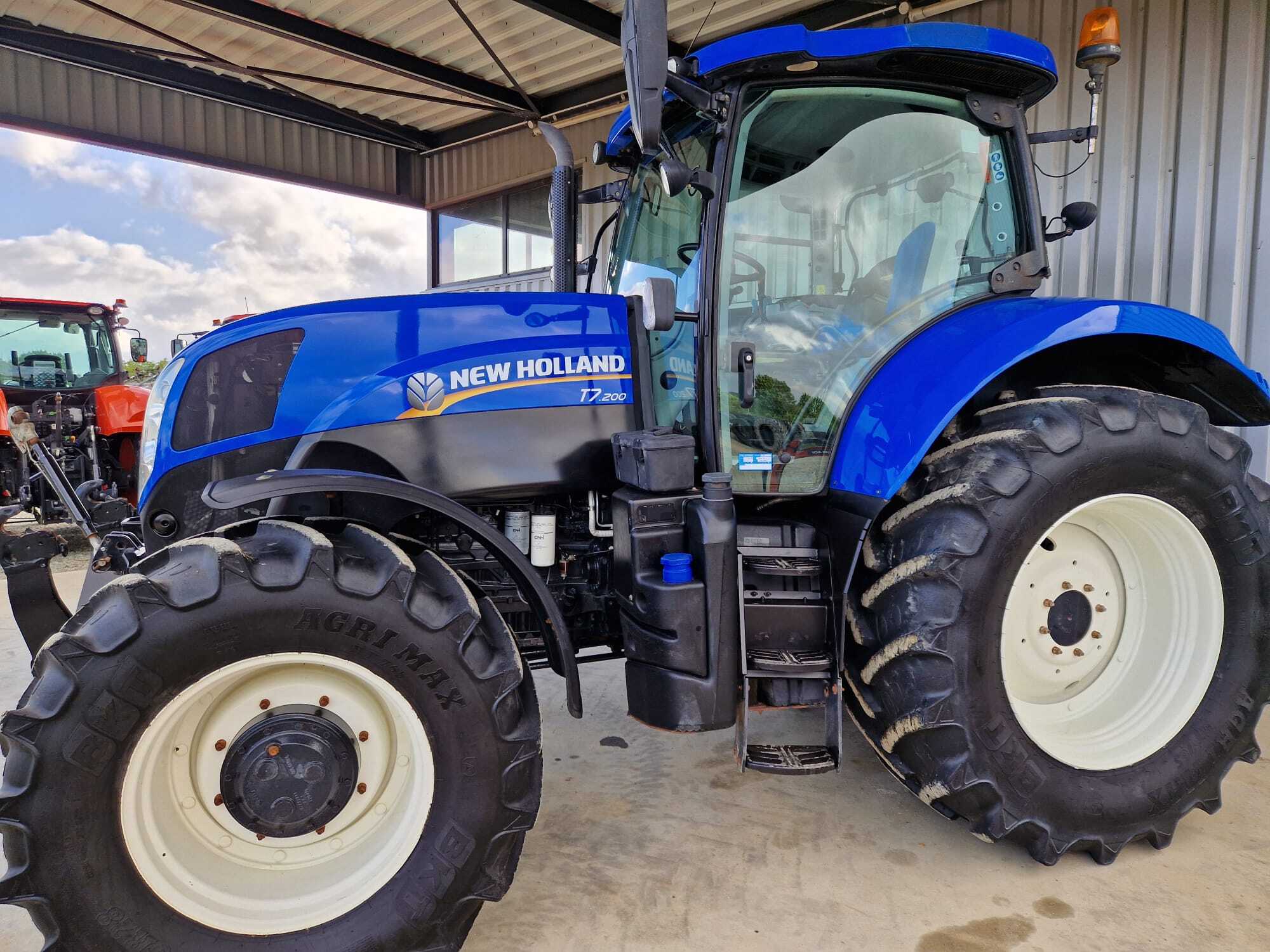 NEW HOLLAND T7.200 RC