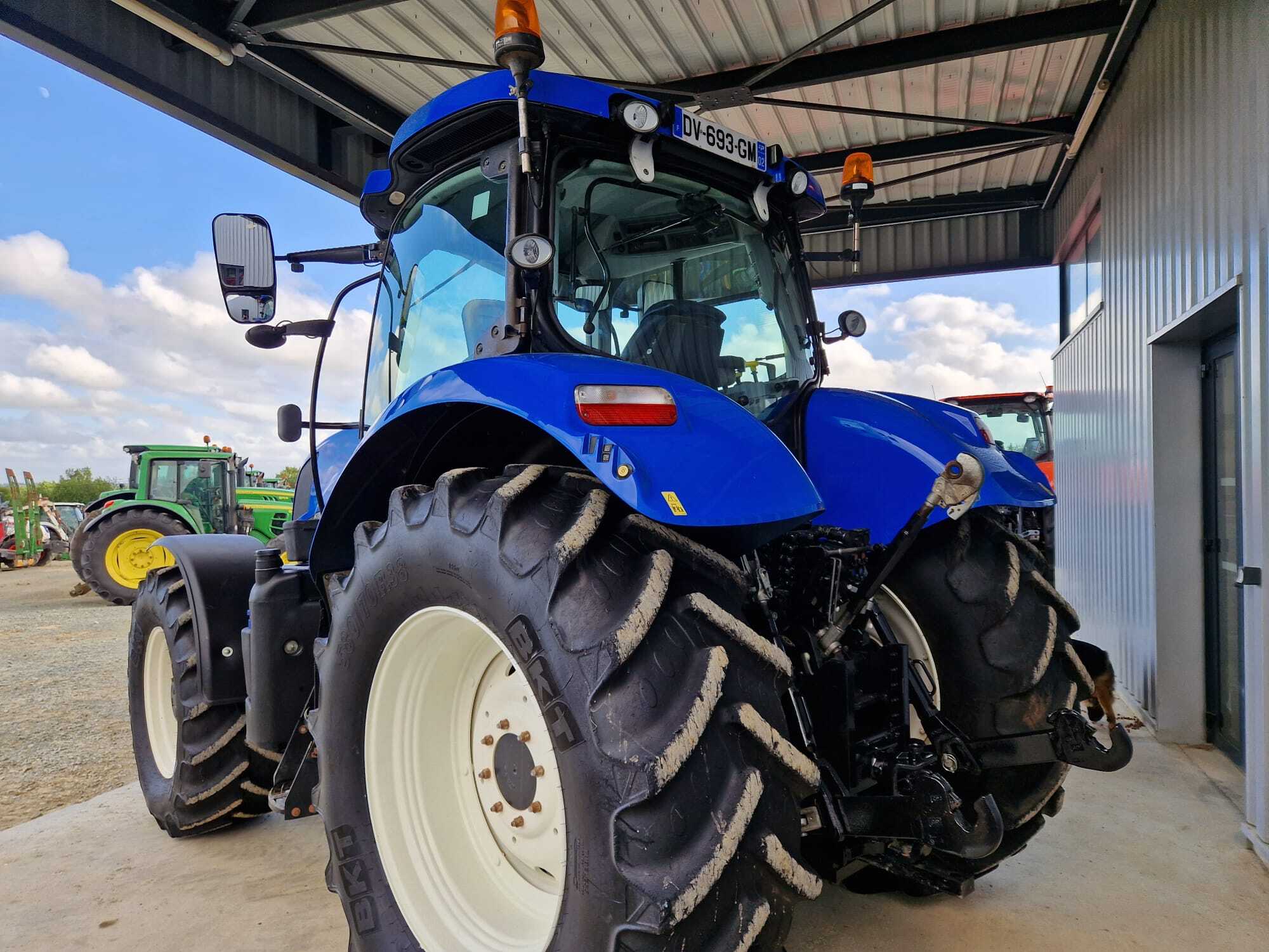 NEW HOLLAND T7.200 RC