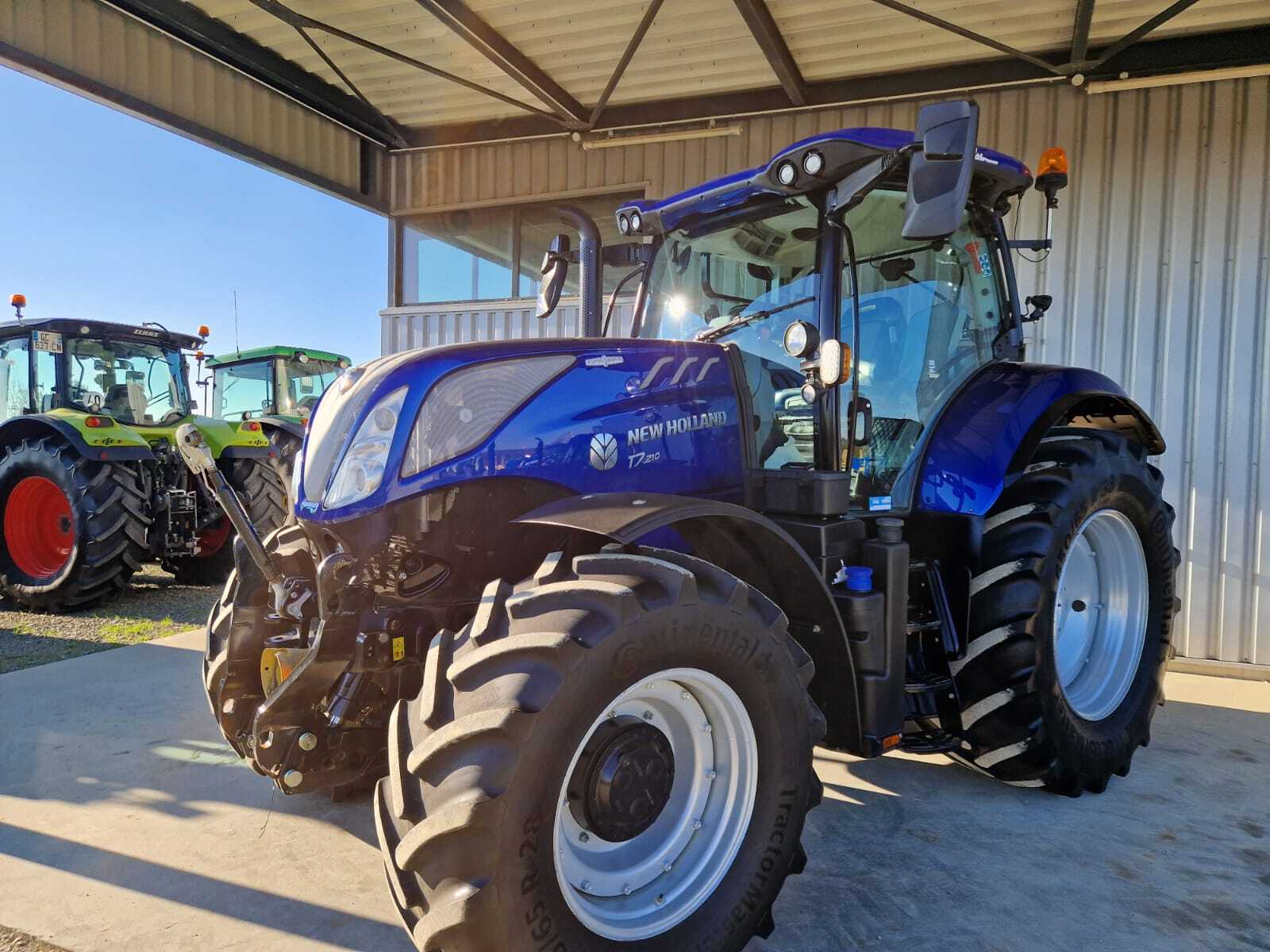 NEW HOLLAND T7.210 AC