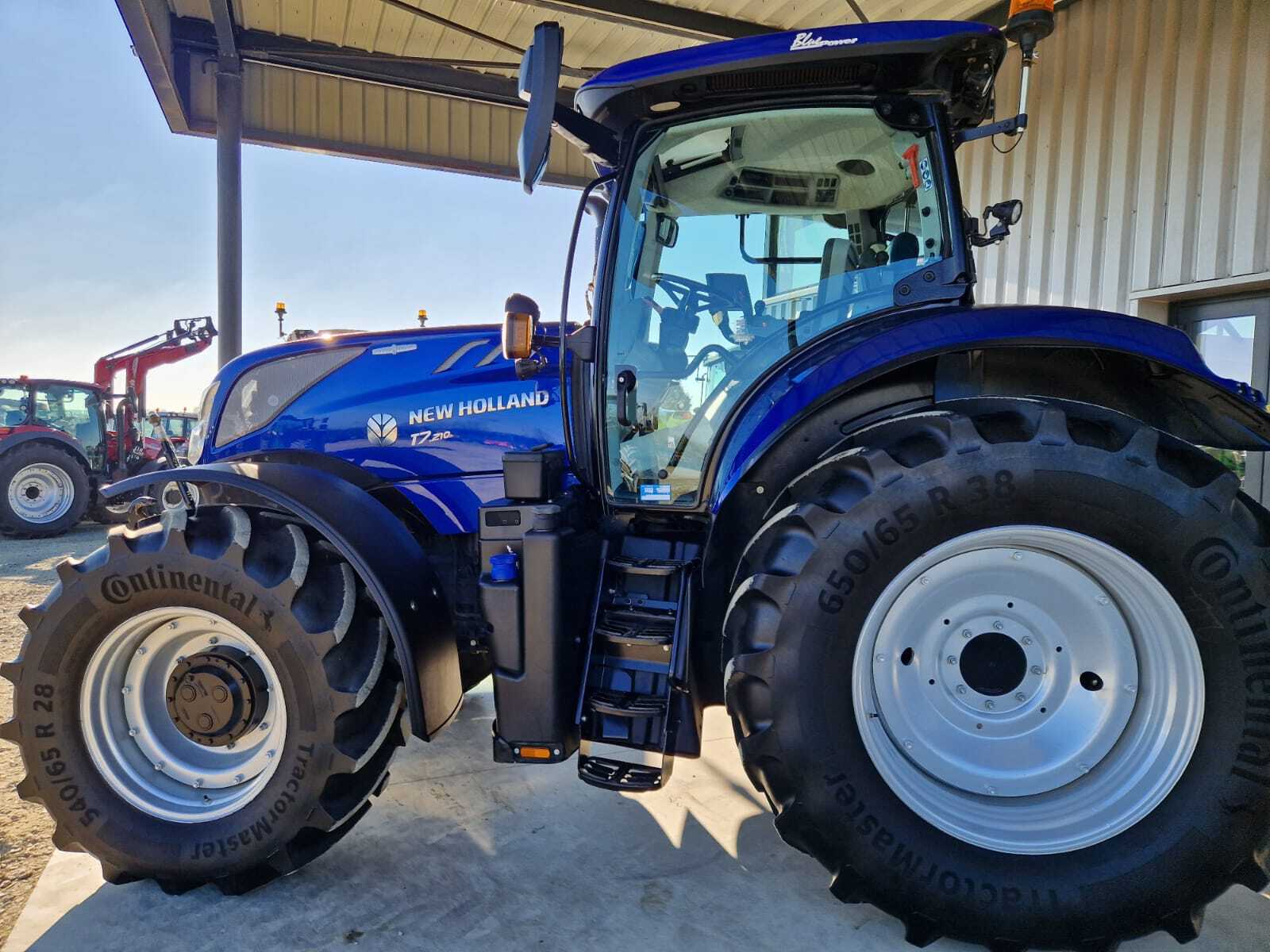 NEW HOLLAND T7.210 AC