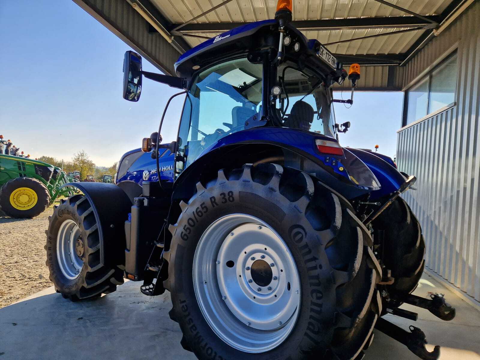 NEW HOLLAND T7.210 AC