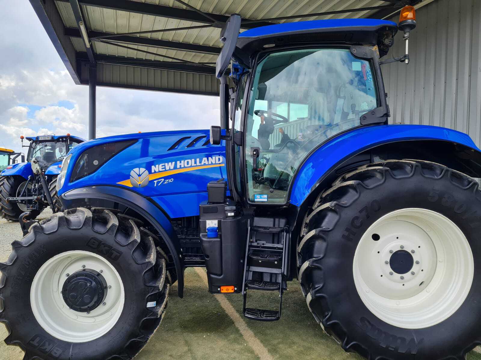 Tracteur télécommandé - NEW HOLLAND T7.315