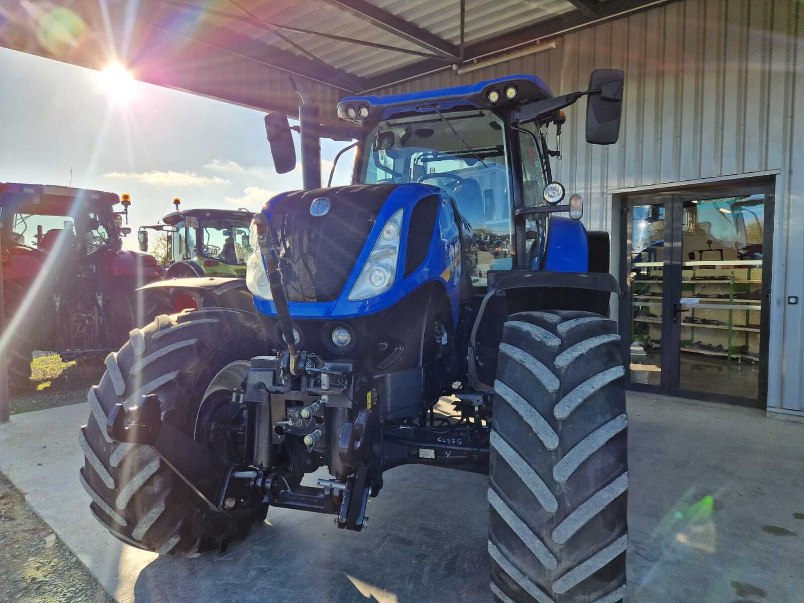 NEW HOLLAND T7.230 AC